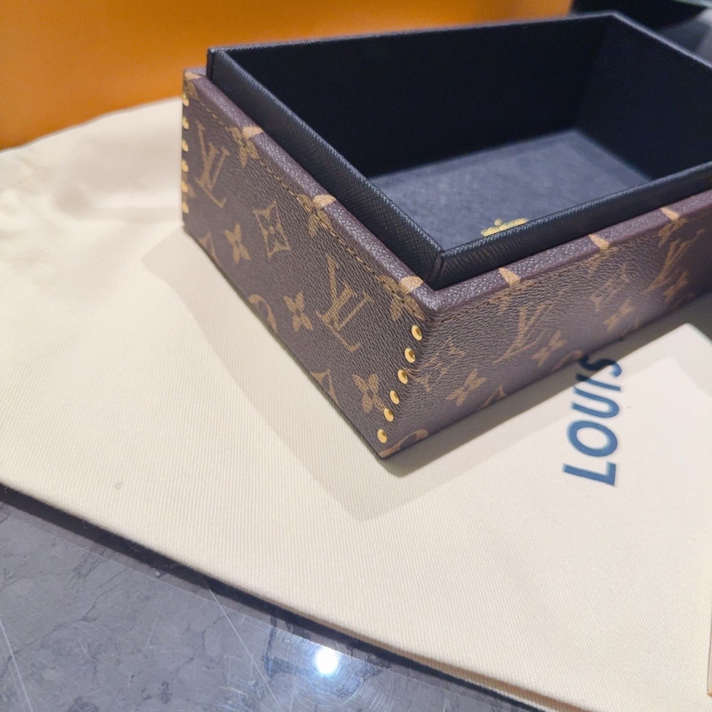 JFD2 Louis Vuitton tissue box $60 gallery