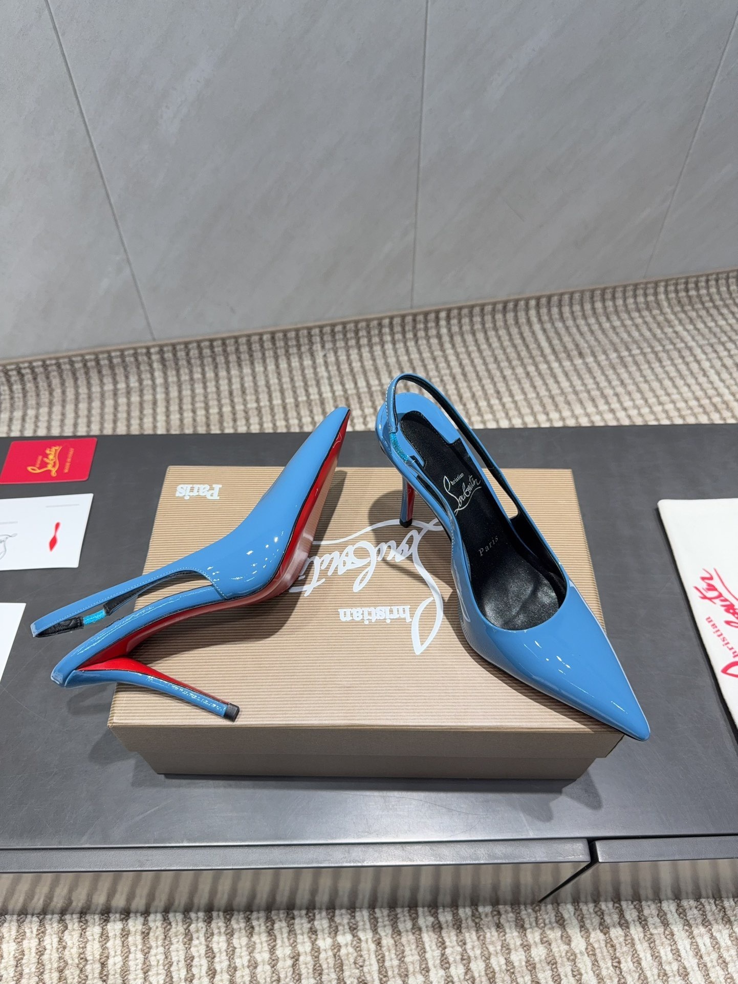 JJR4 Christian Louboutin, with an 8cm heel. 60$ gallery