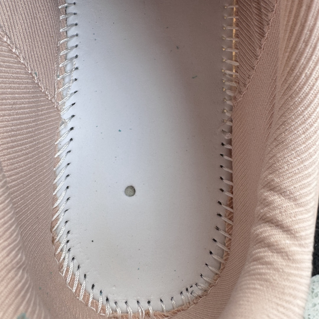JK32 Lululemon top-quality shoes $83 gallery