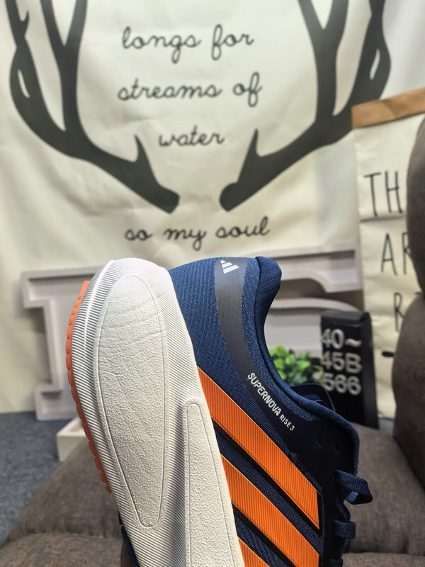 JS617 Adidas shoes $53.80 gallery