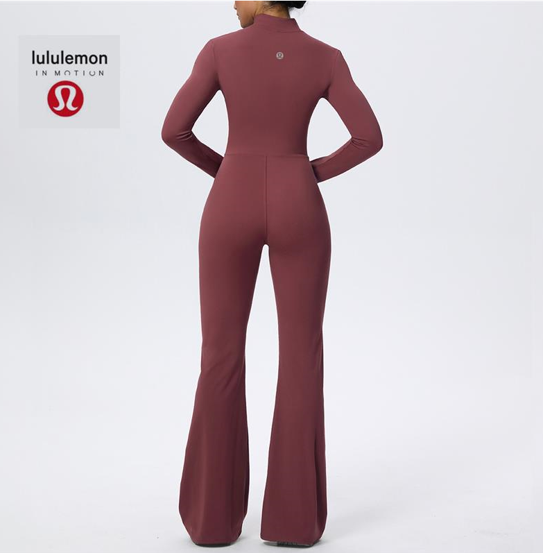 KD62 lululemon yoga outfit, $45.8 gallery