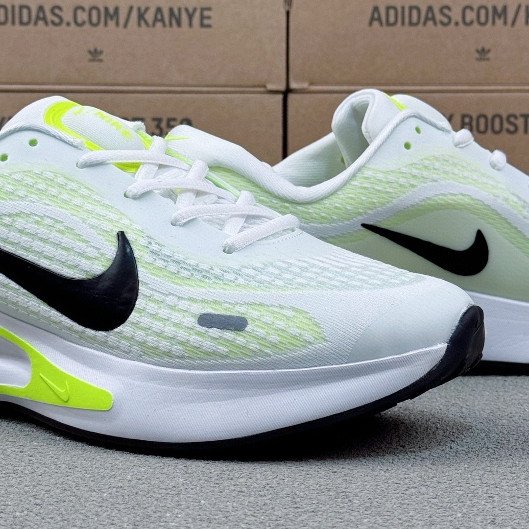 L1X1 Nike Journey Run running shoes 53$ gallery