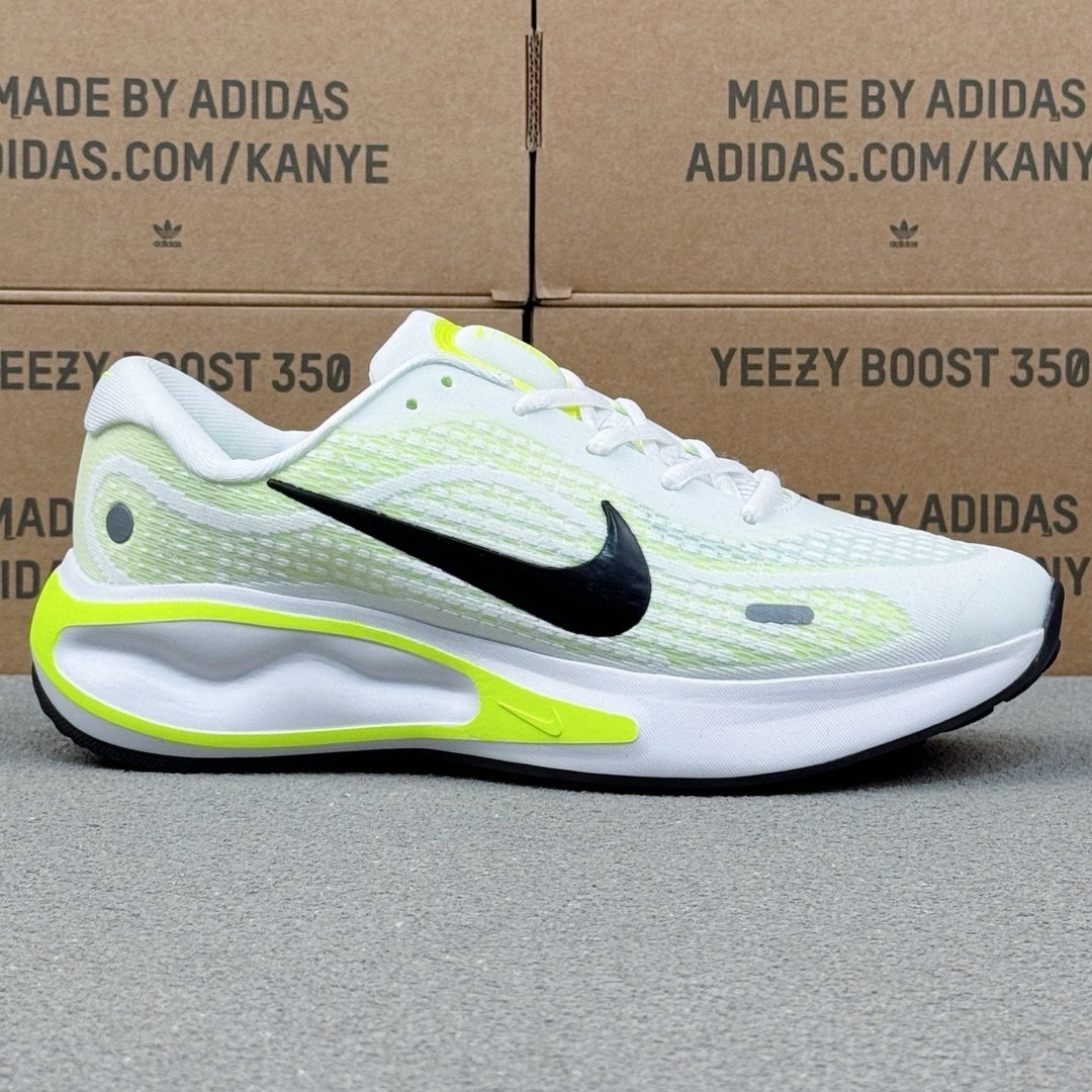 L1X1 Nike Journey Run running shoes 53$ gallery