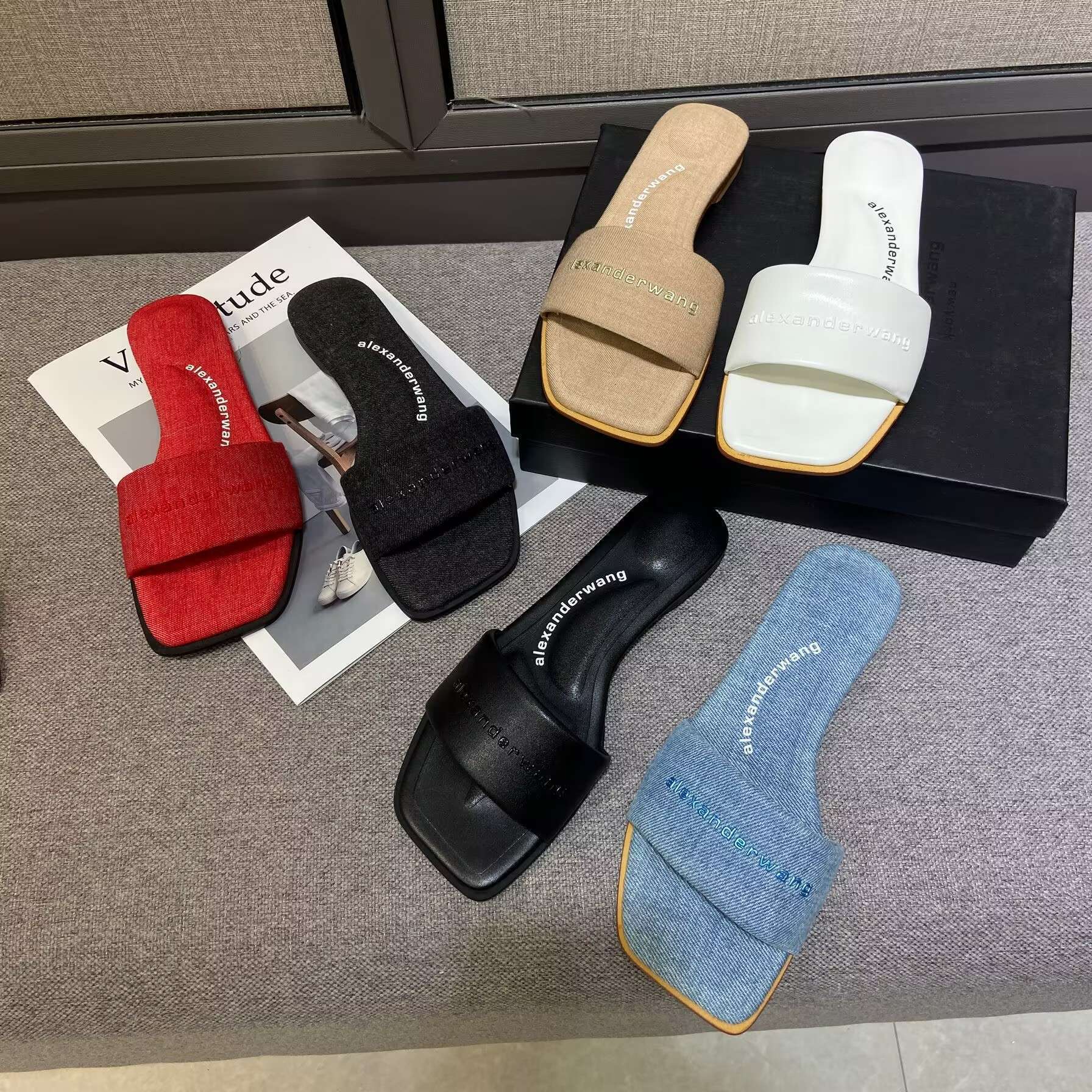 L1X2 Alexander Wang women's slippers 45$ gallery