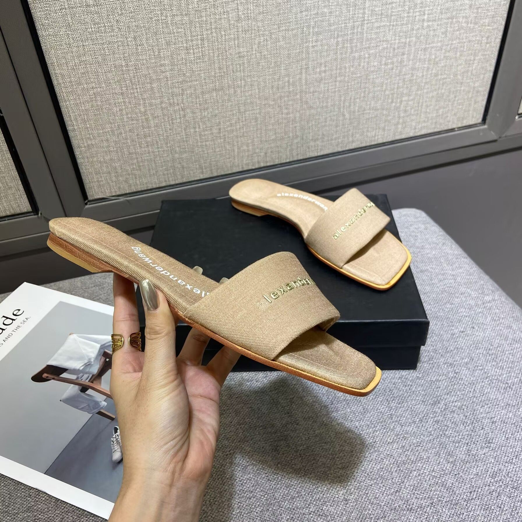 L1X2 Alexander Wang women's slippers 45$ gallery