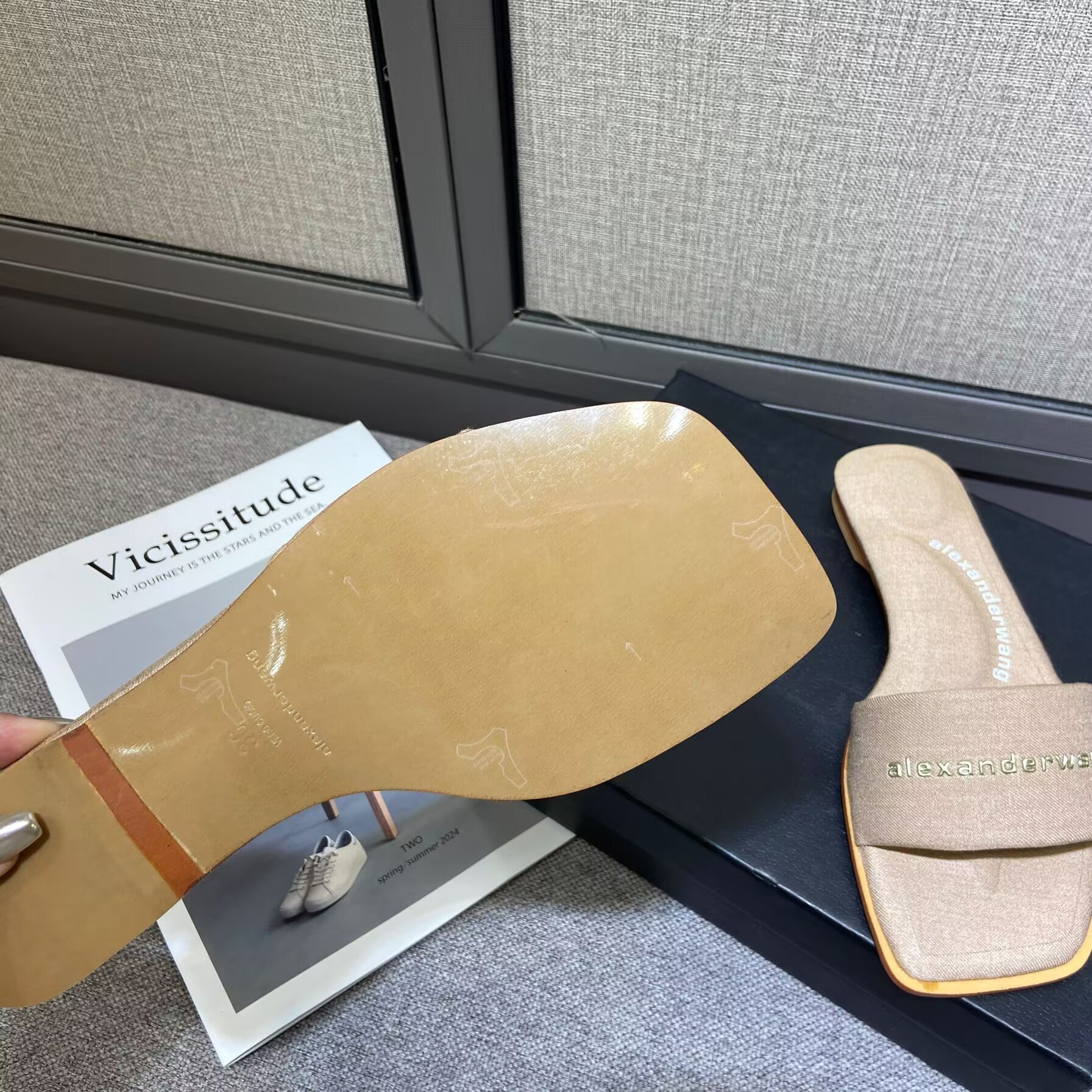 L1X2 Alexander Wang women's slippers 45$ gallery