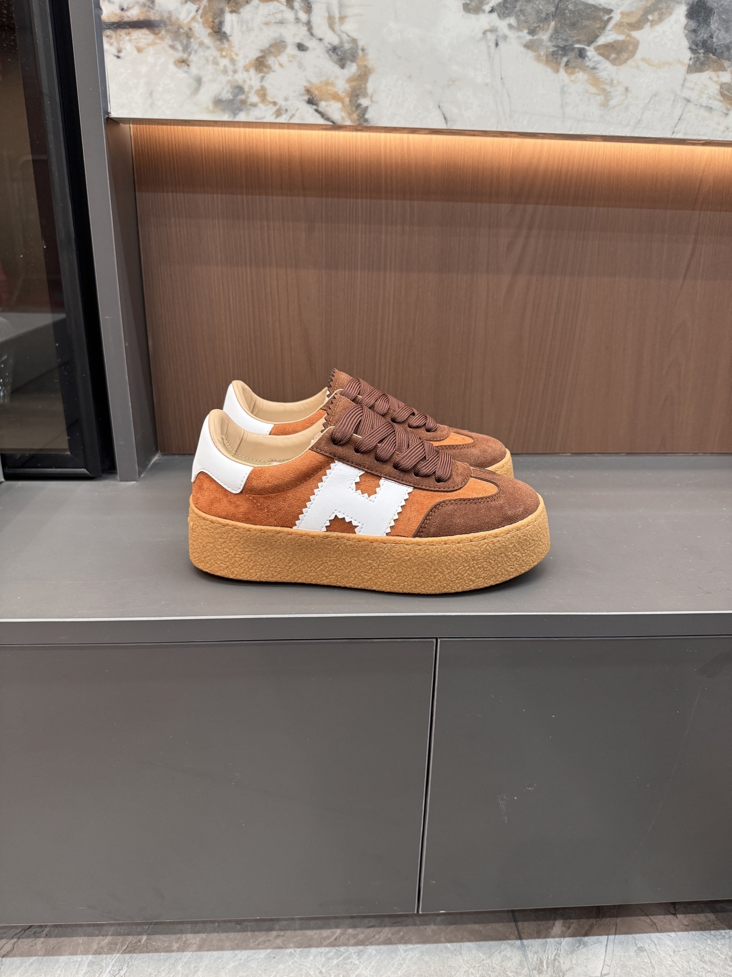 L1X3 Hogan 2026SS 65$ gallery