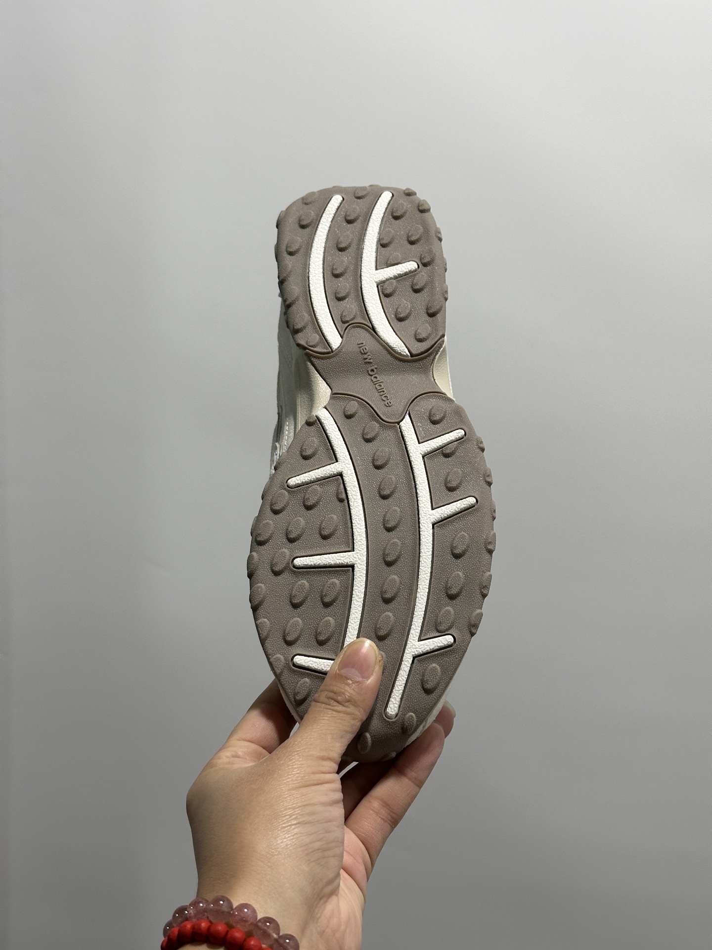 NBJ1 New Balance 204L series 53$ gallery