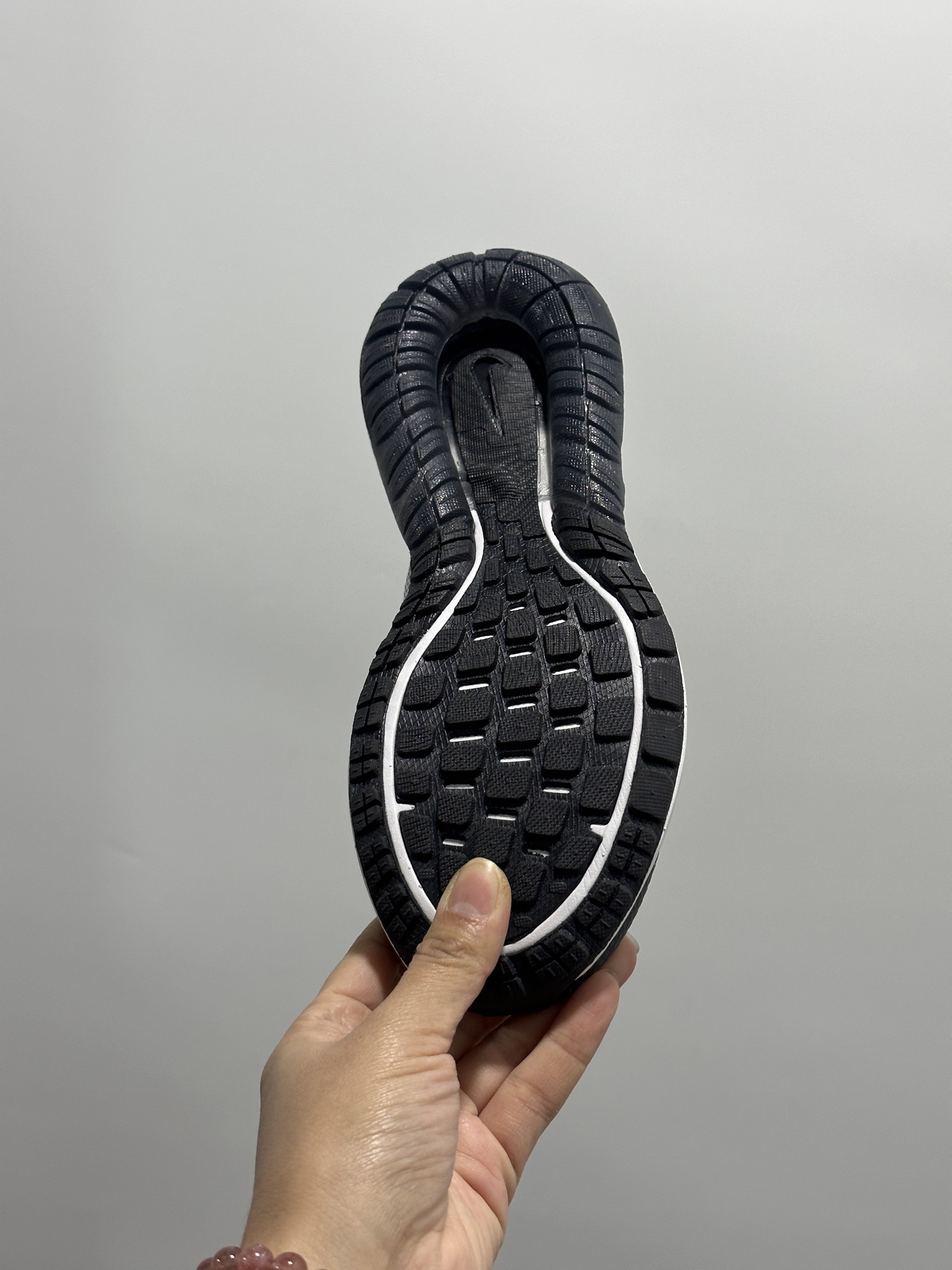 NJ01 NIKE AIR MAX PHOENIX SE Air Cushion 53$ gallery