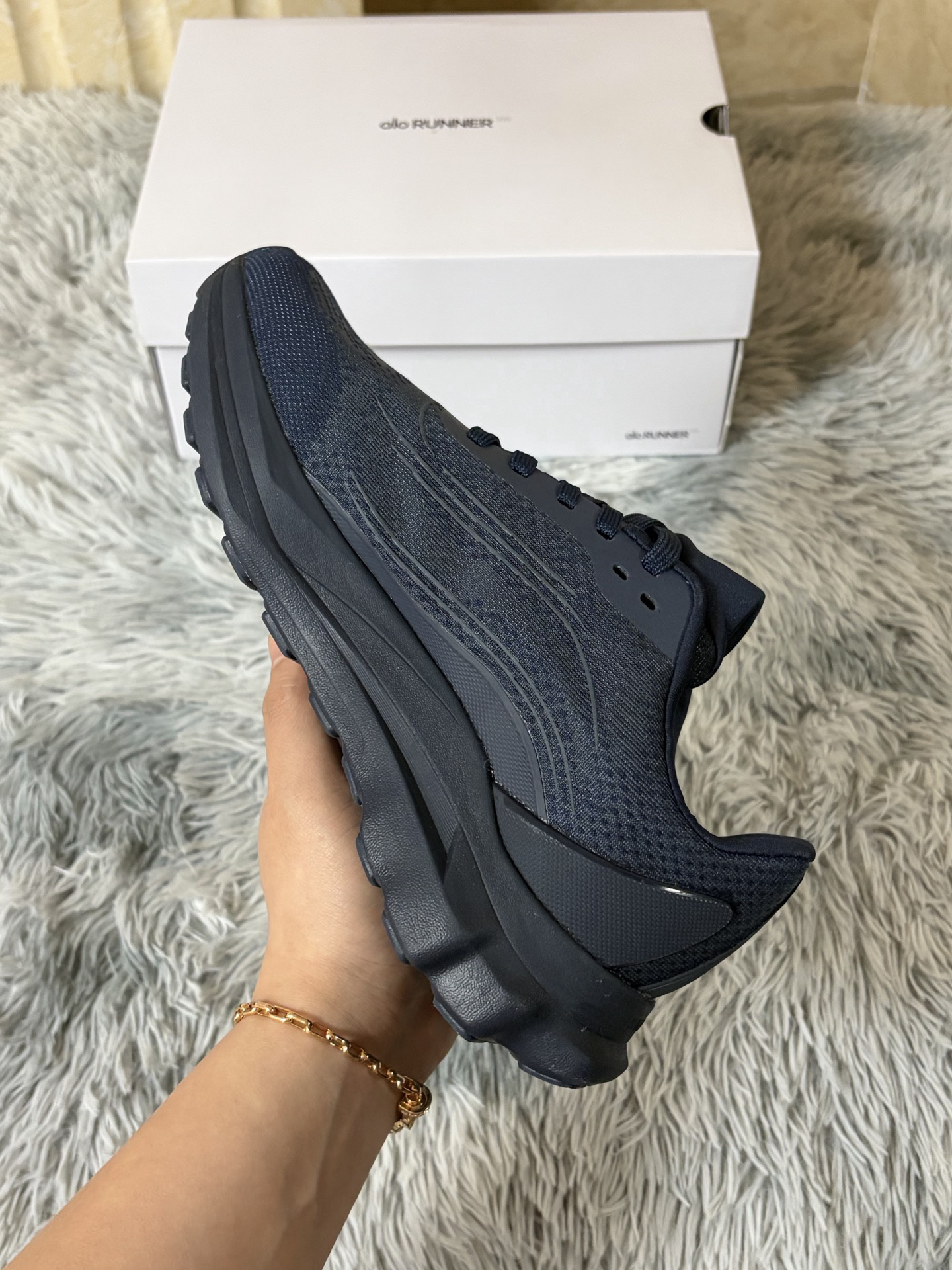 NND494 Alo Yoga Shoes 51.9$ gallery