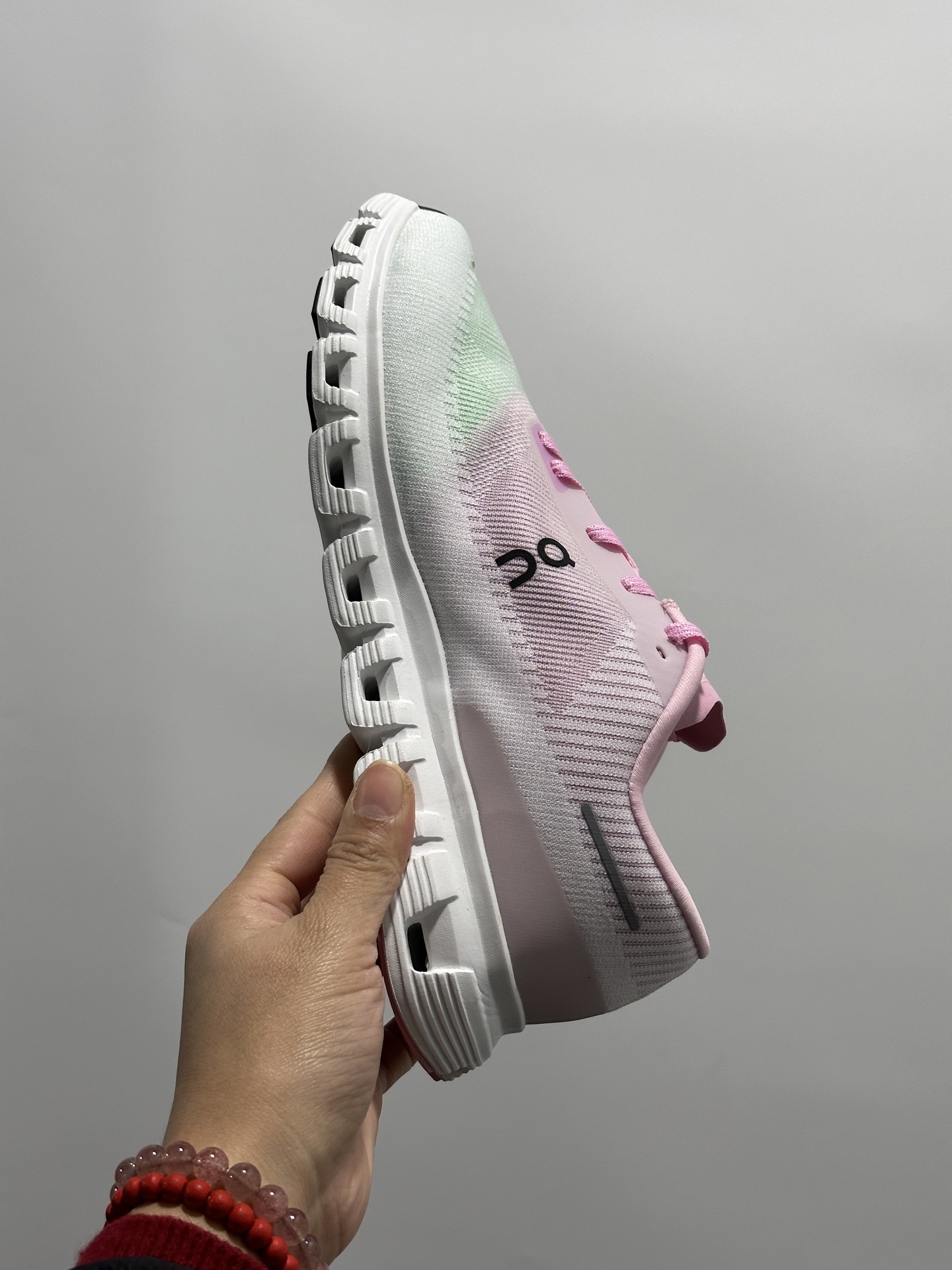 OJ01 On Running Cloud 6 Coast Casual Shoes 53$ gallery