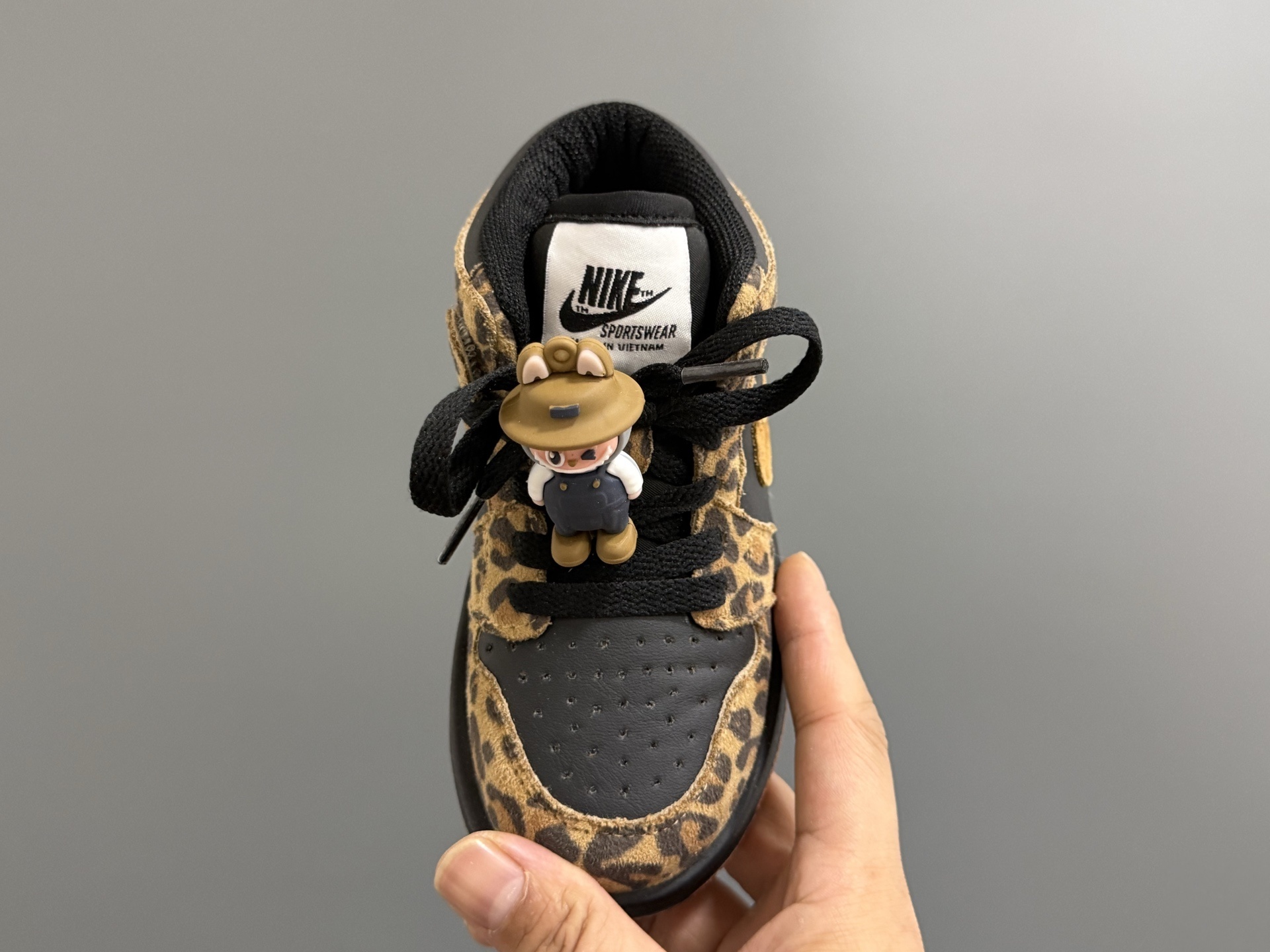 R02 Nike Jordan kids 41$ gallery