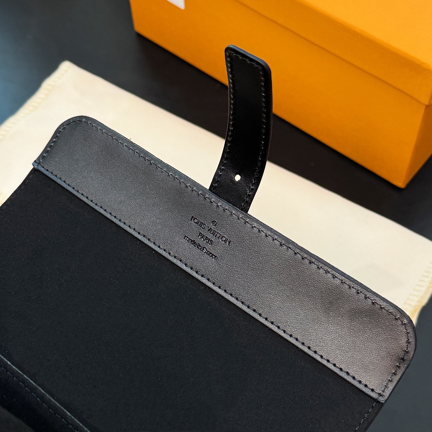 TRET LOUIS VUITTON watch box 49.9$ gallery