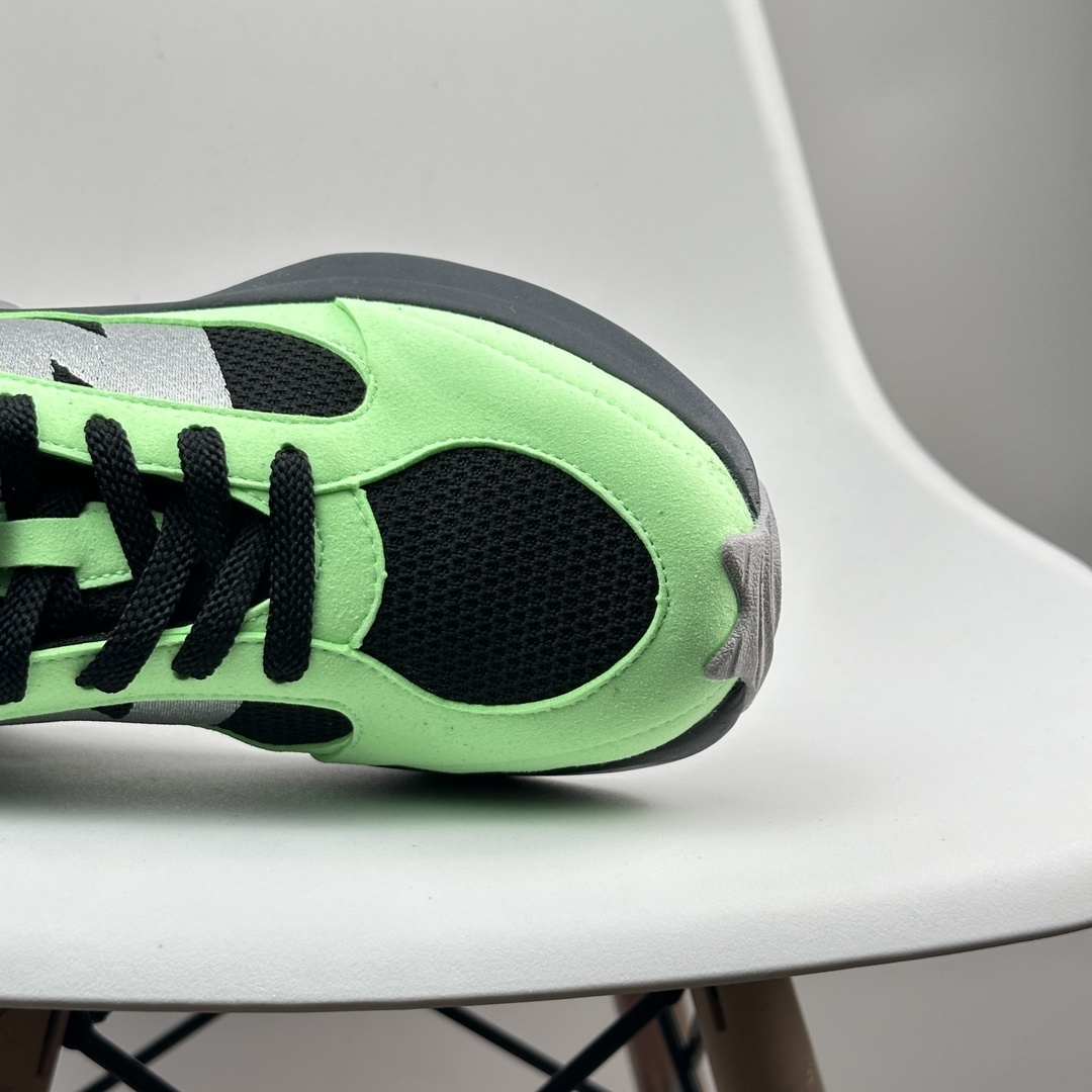 VL518 NB New Balance shoes size 51.5$ gallery