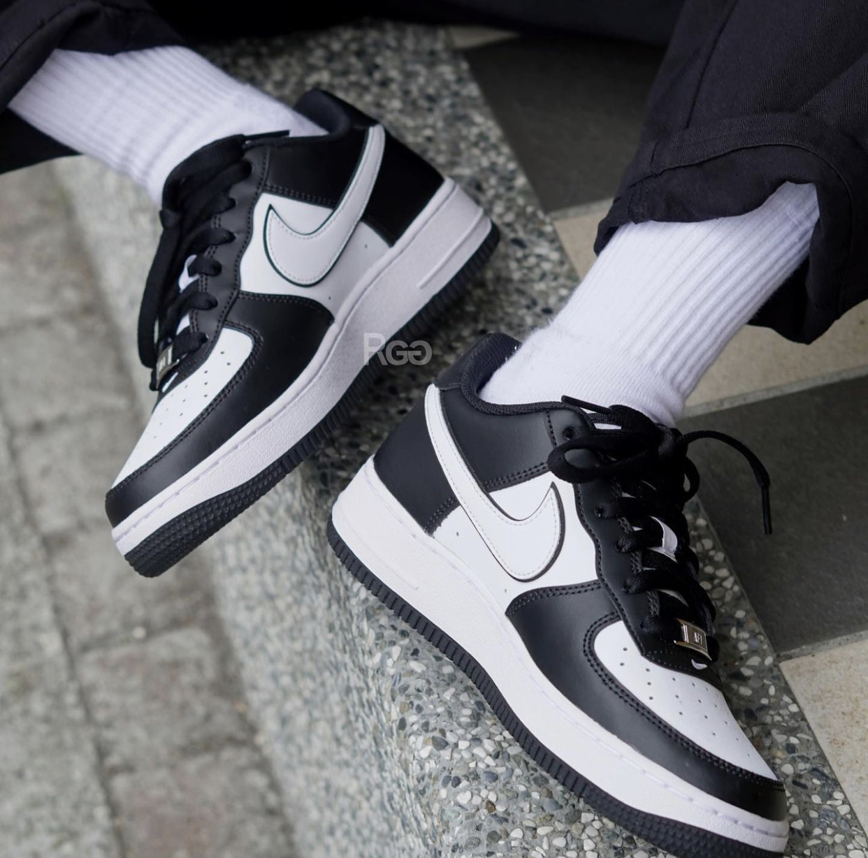 W575A Nike Air Force 1 gallery