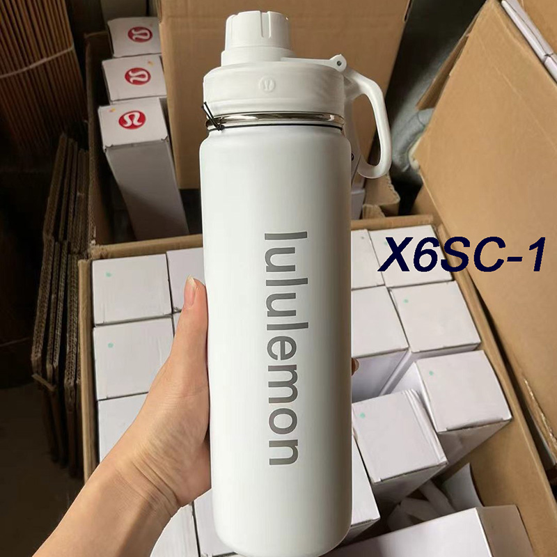 X6SC lululemon sports water bottle 39.9$ gallery