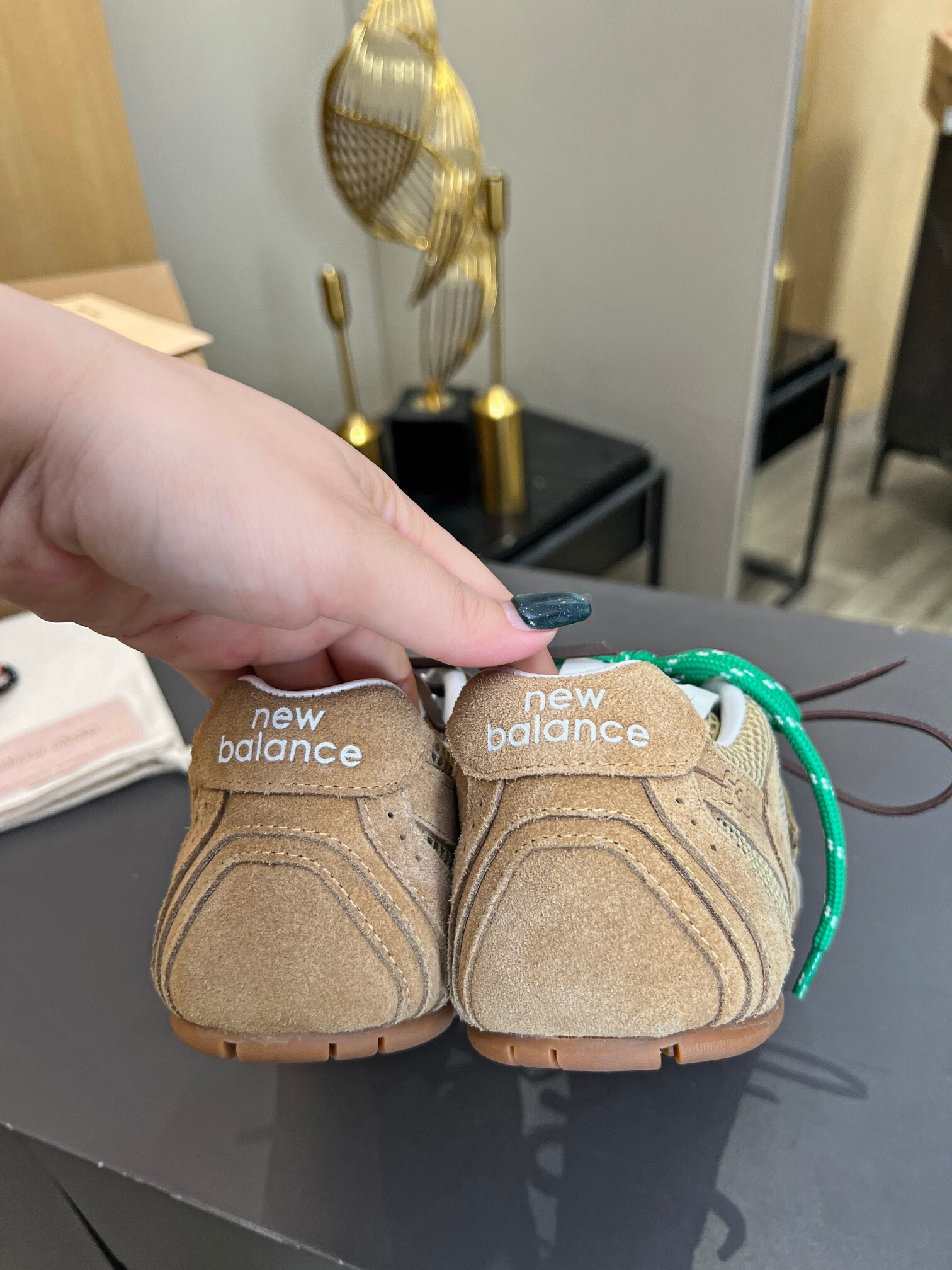 XZJ1 MiuMiu New Balance NB530 60$ gallery