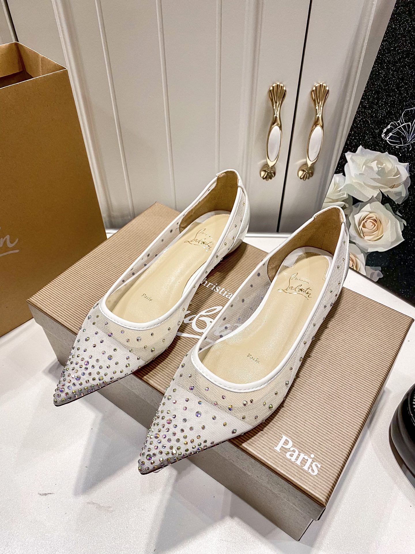 YHF8 Christian Louboutin 57$ gallery