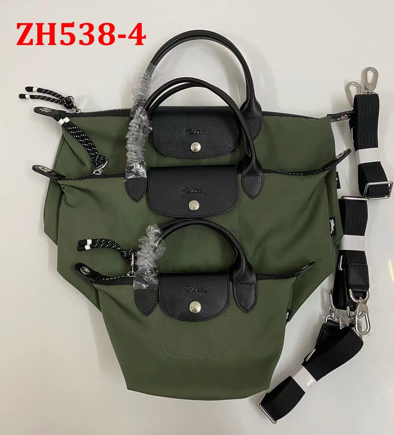 ZH538 Longchamp Energy bag, $43.80 gallery