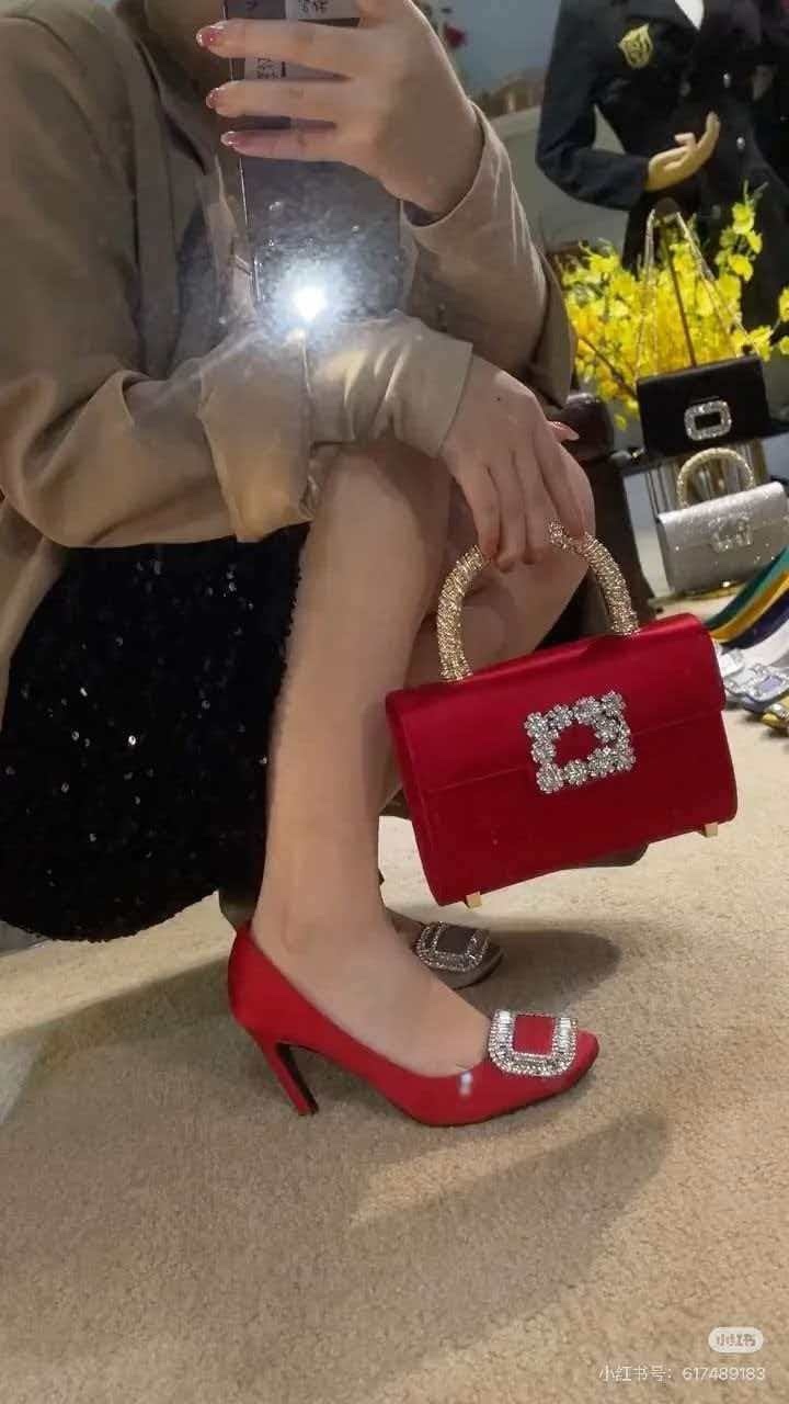 ♥27207-Roger Vivier- 570 gallery