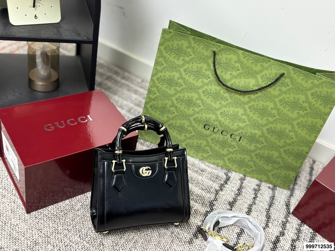 ♥27208-Gucci-570 gallery
