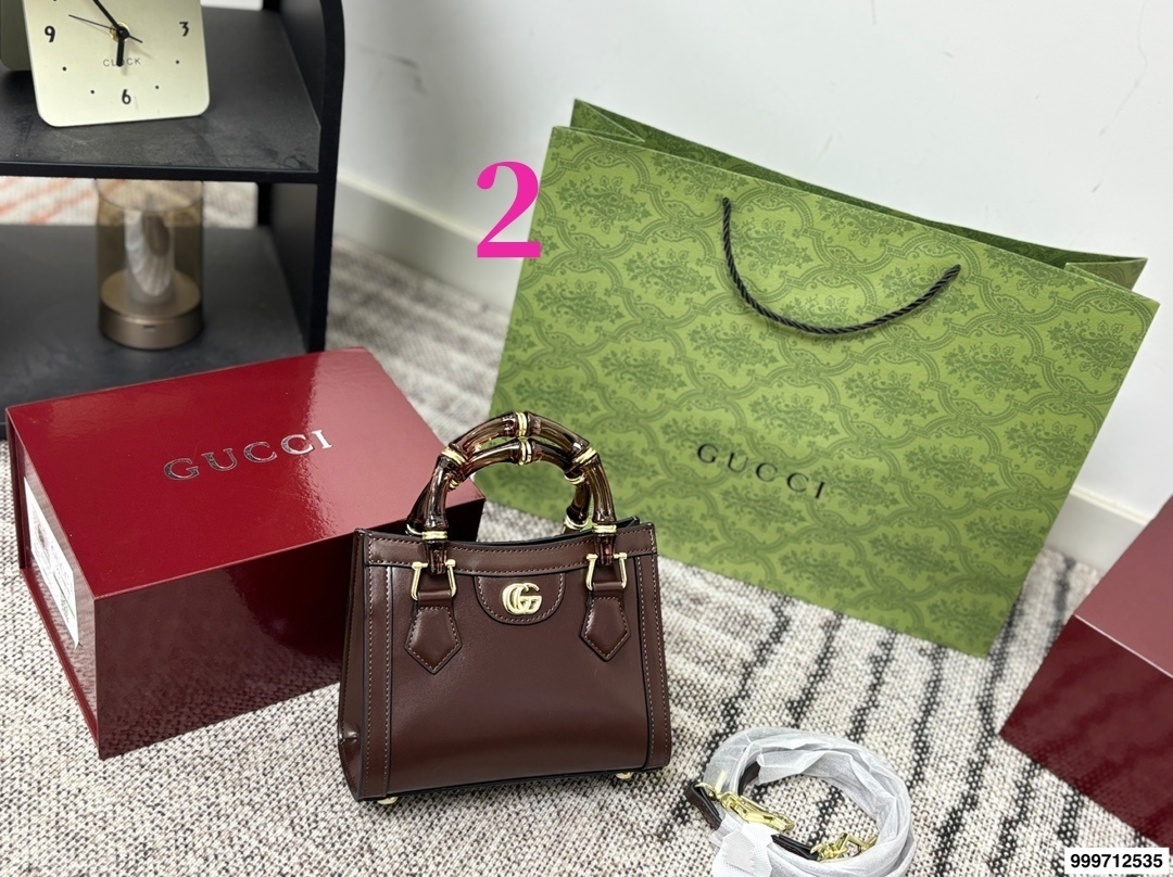 ♥27208-Gucci-570 gallery