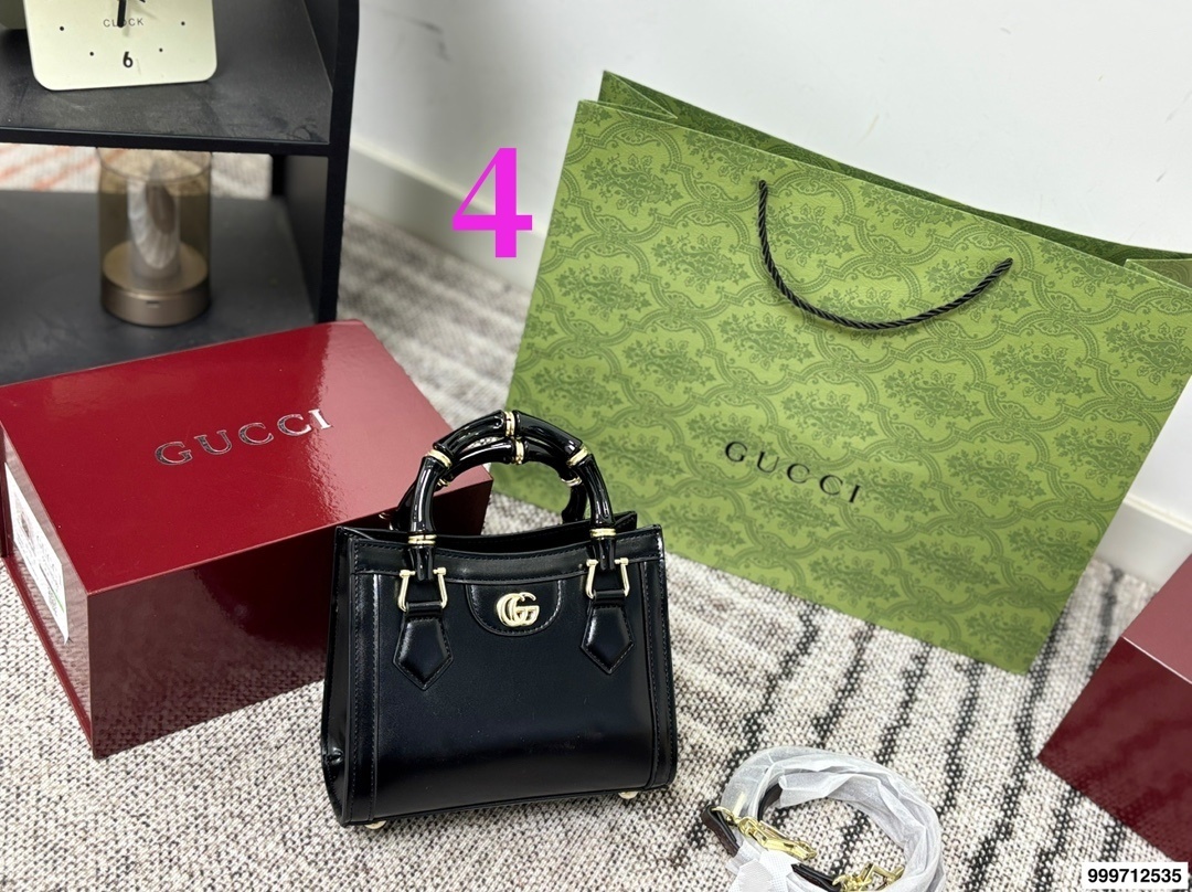 ♥27208-Gucci-570 gallery