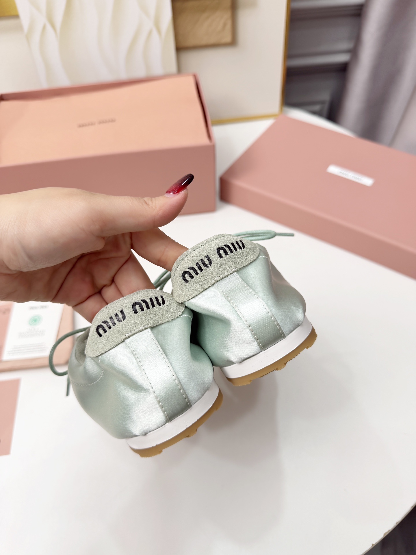 ♥27209-miumiu-713 gallery