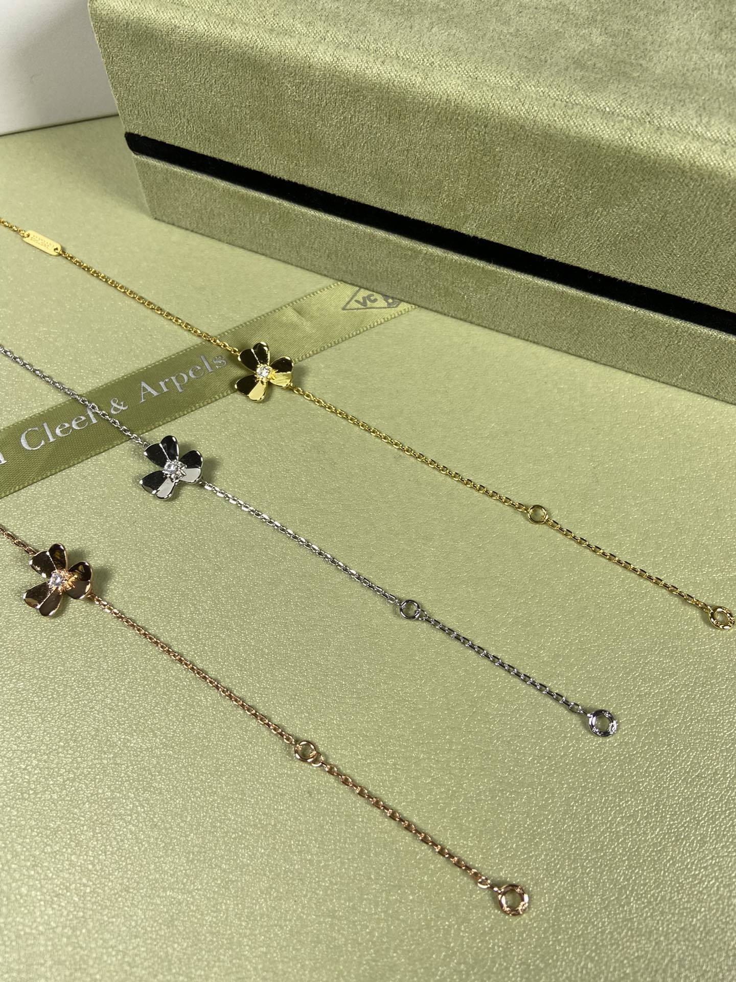 ❤27353-VCA-499 gallery