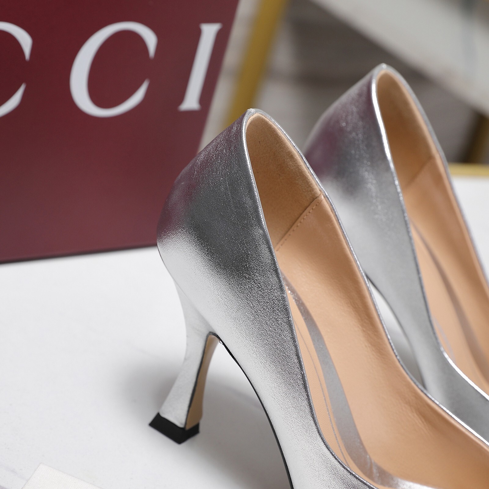 月27091-Gucci-900 gallery