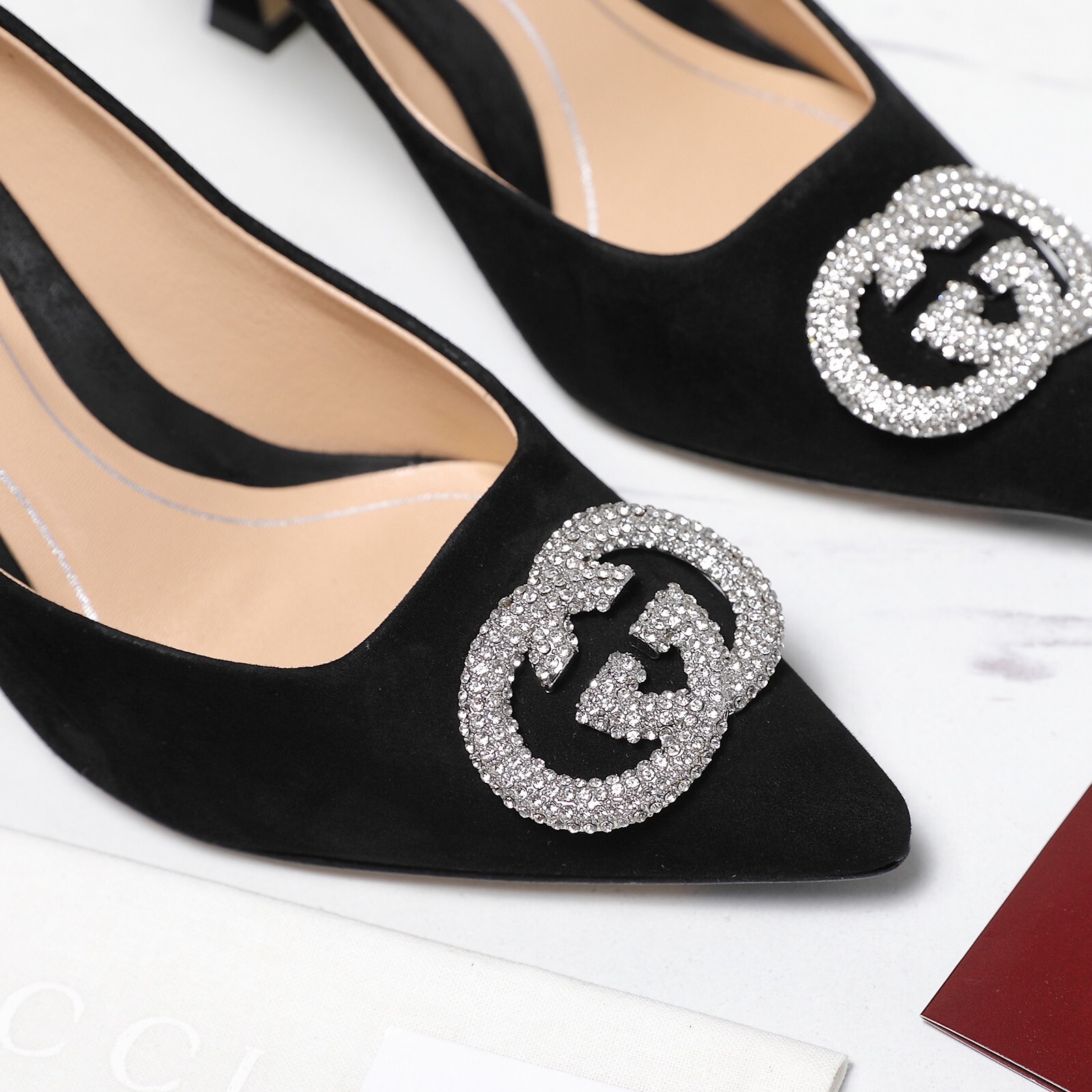 月27091-Gucci-900 gallery