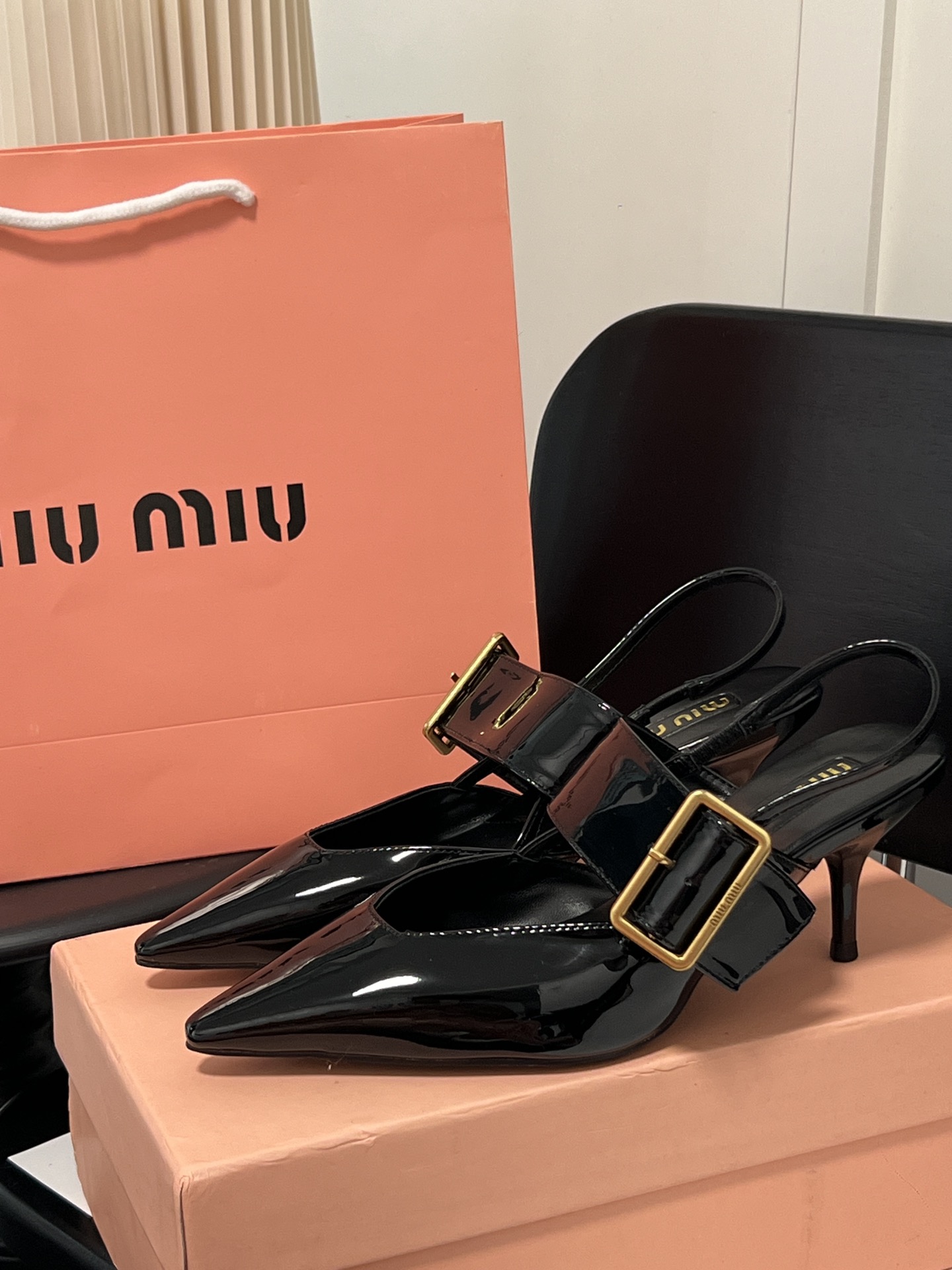 25981-MIUMIU-600 gallery