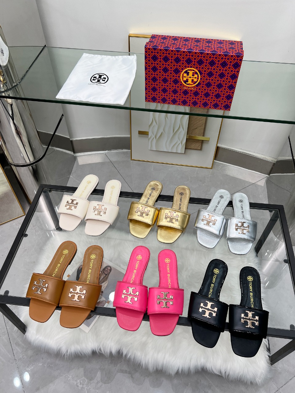 25989-Tory Burch-598 gallery