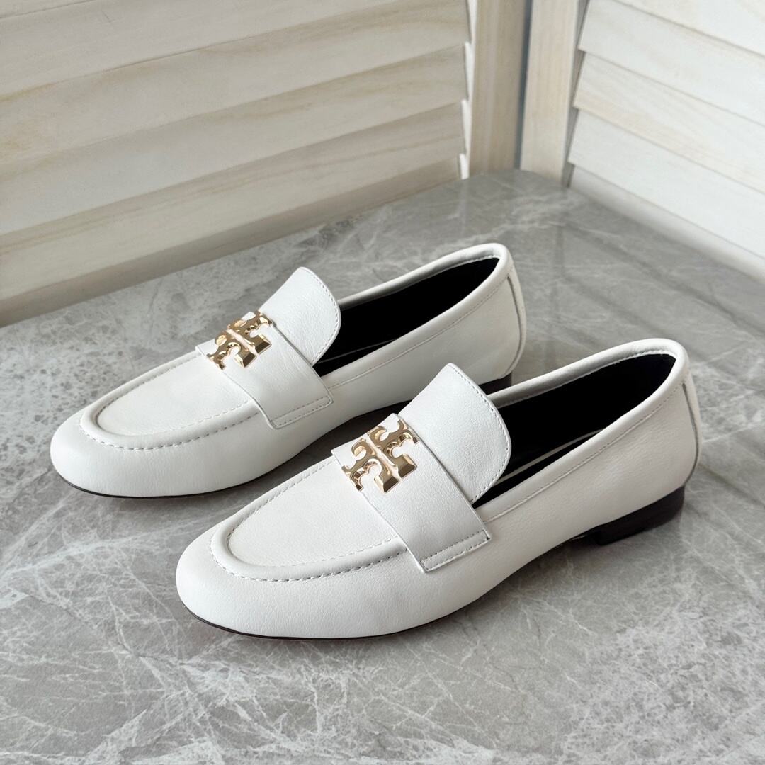 26447-Tory Burch-999 gallery