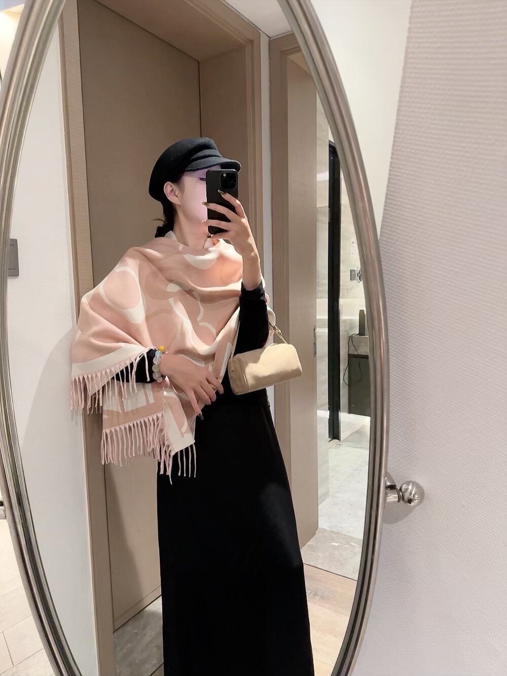 26890--COACH--220 gallery