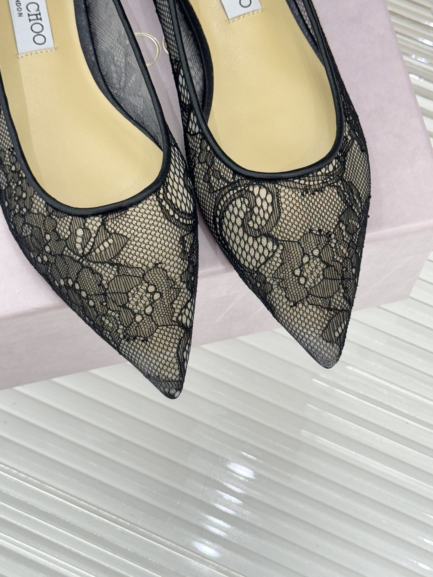 月27040-JIMMY CHOO-850 gallery