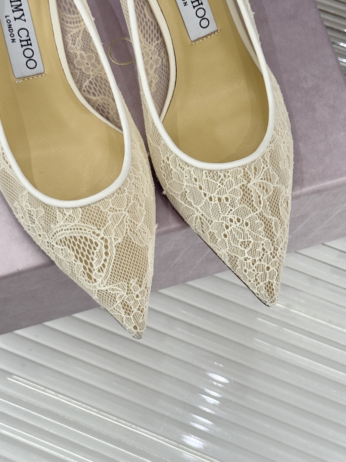 月27040-JIMMY CHOO-850 gallery