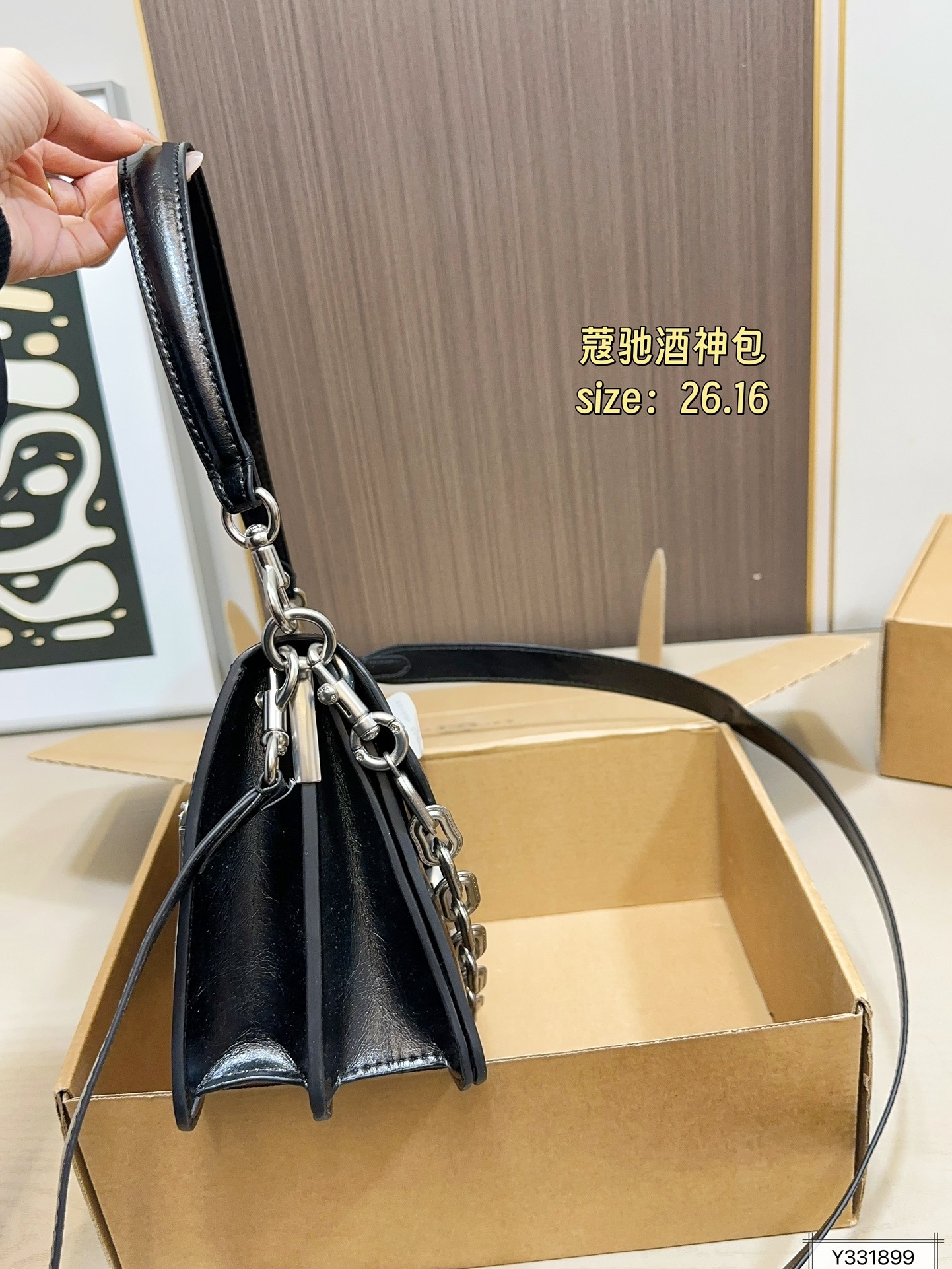 27174-COACH-599 gallery