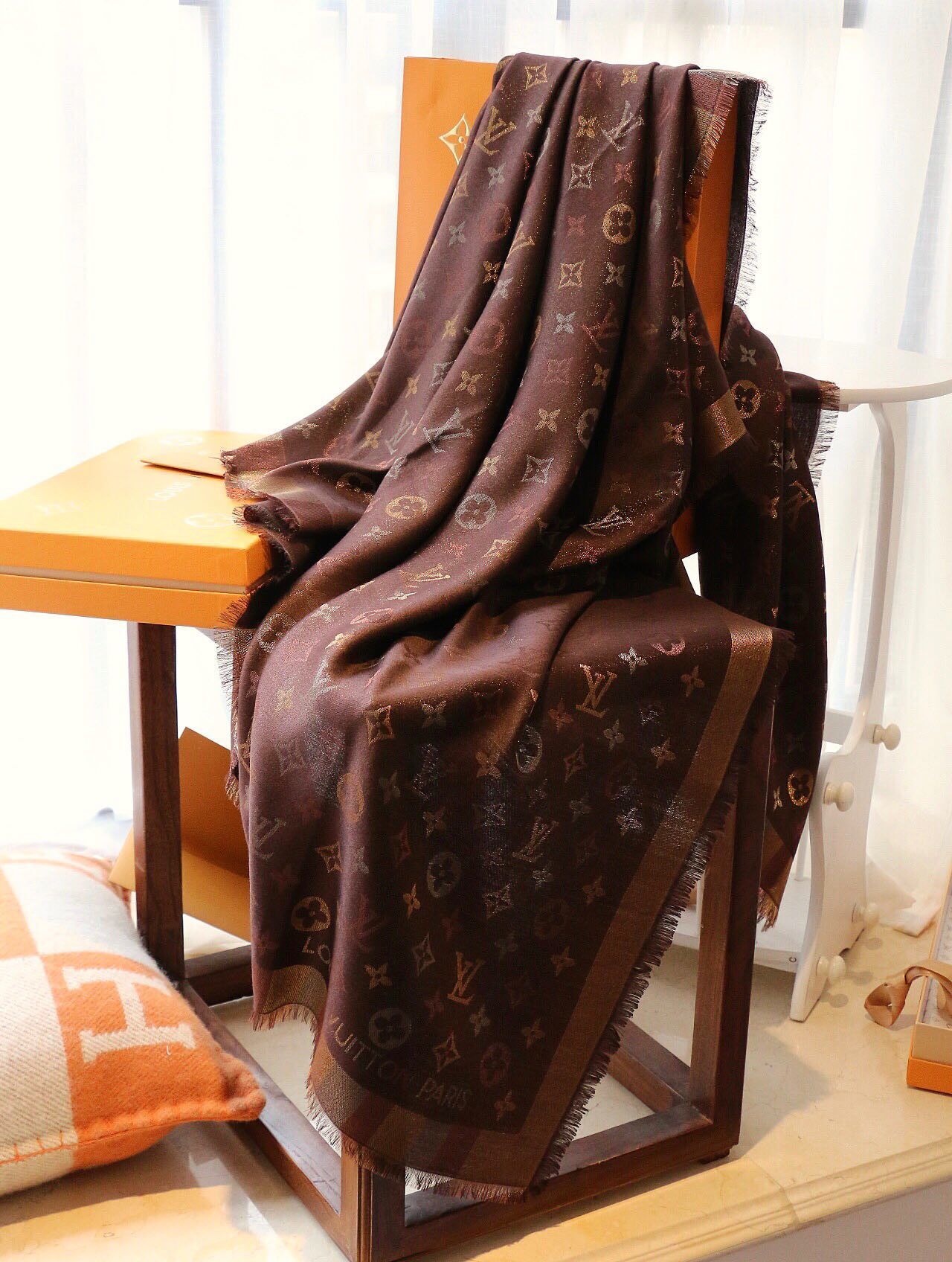 27176-LV-235 gallery