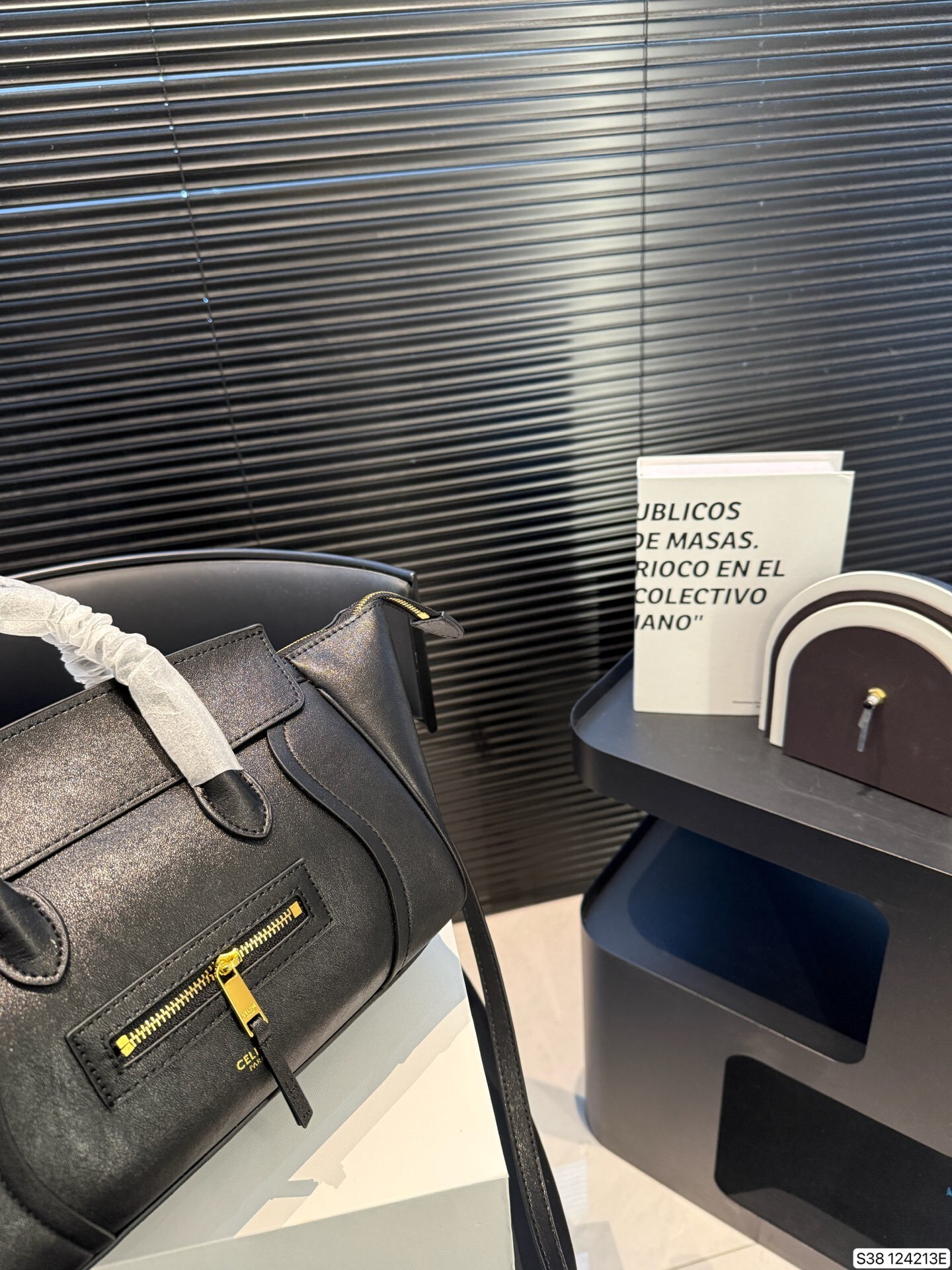 27179-CELINE-685 gallery