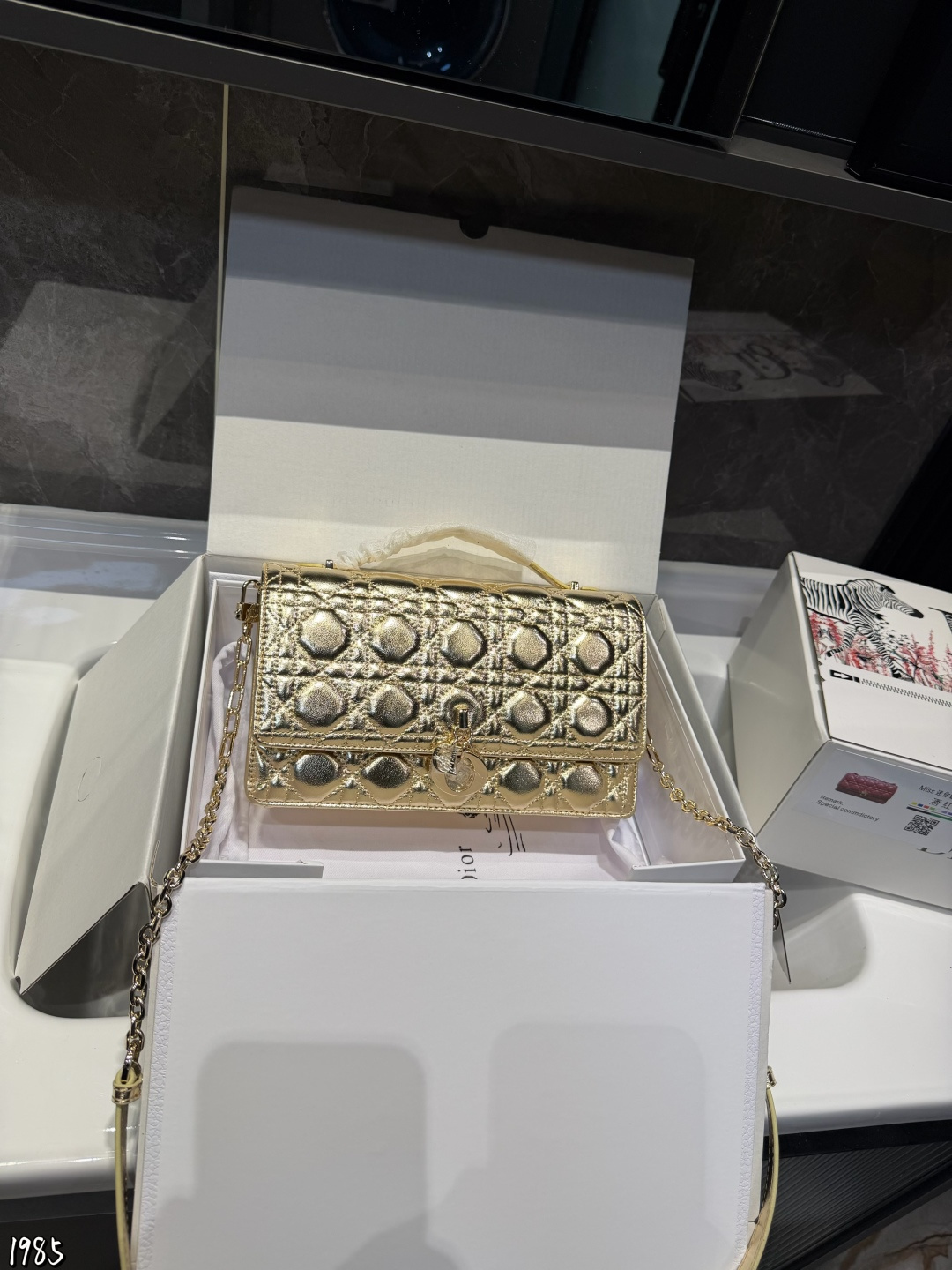 27187-DIOR-540 gallery