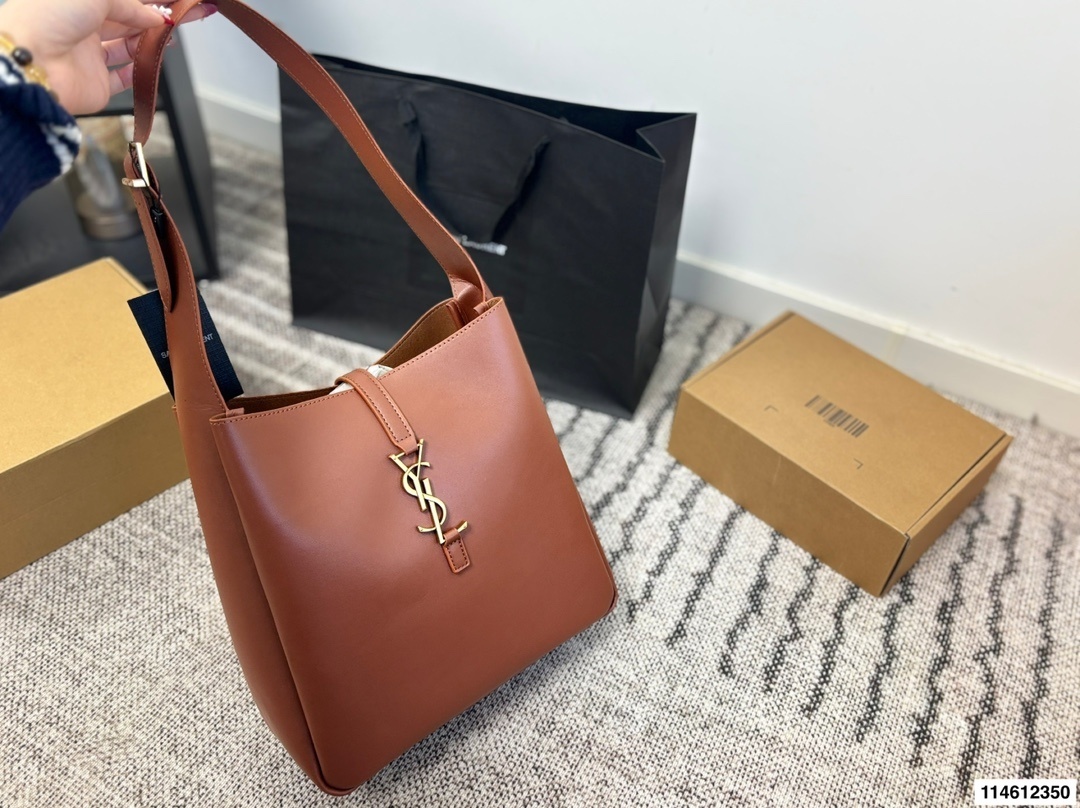 27190-YSL-448 gallery