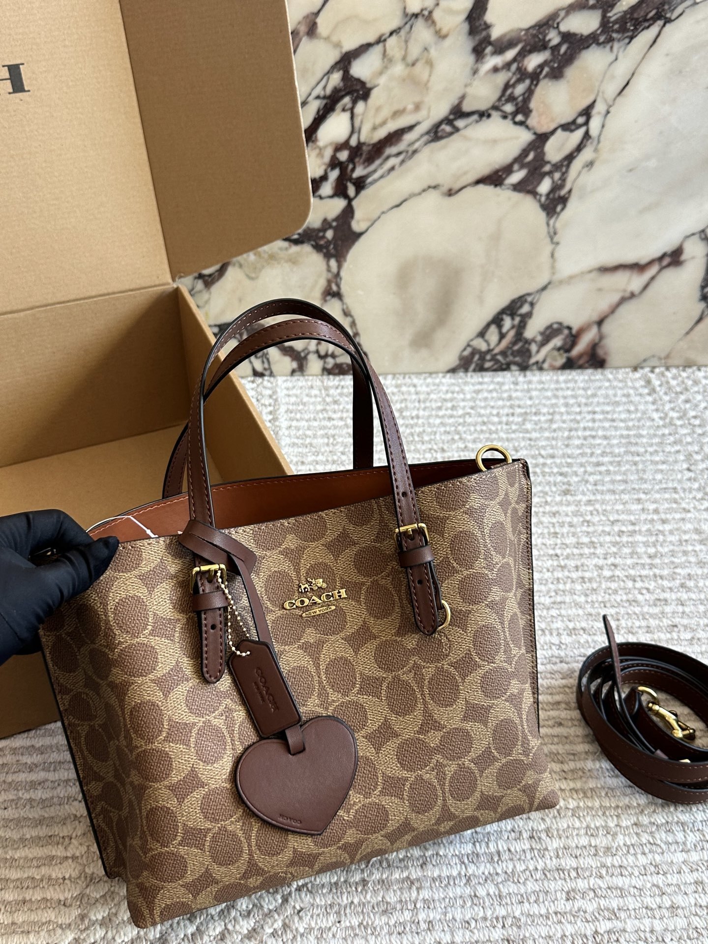 27194-COACH-495 gallery