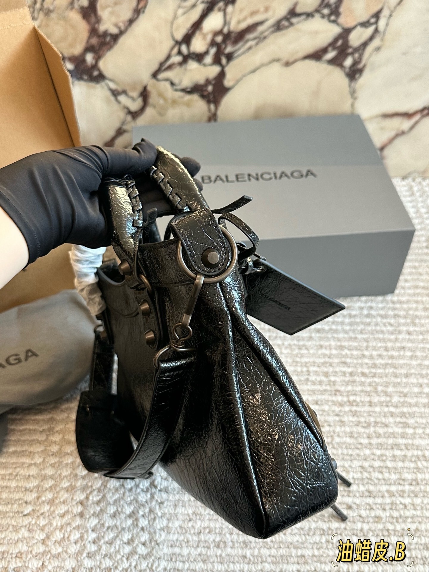 27219-Balenciaga-635 gallery