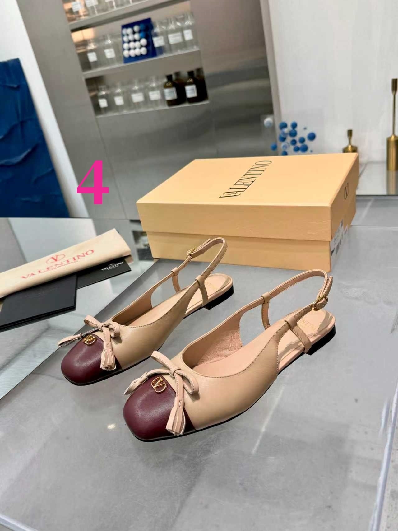 27221-Valentino-788 gallery