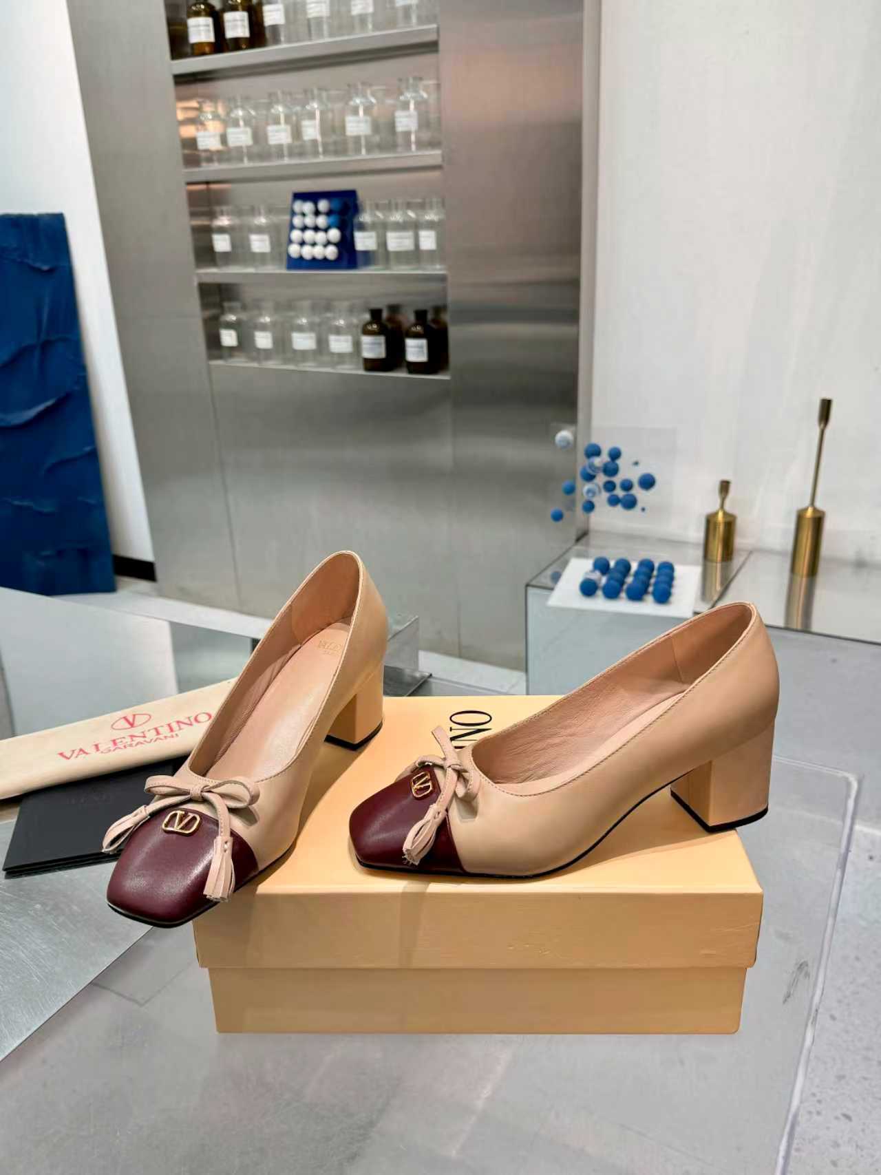 27222-Valentino-788 gallery