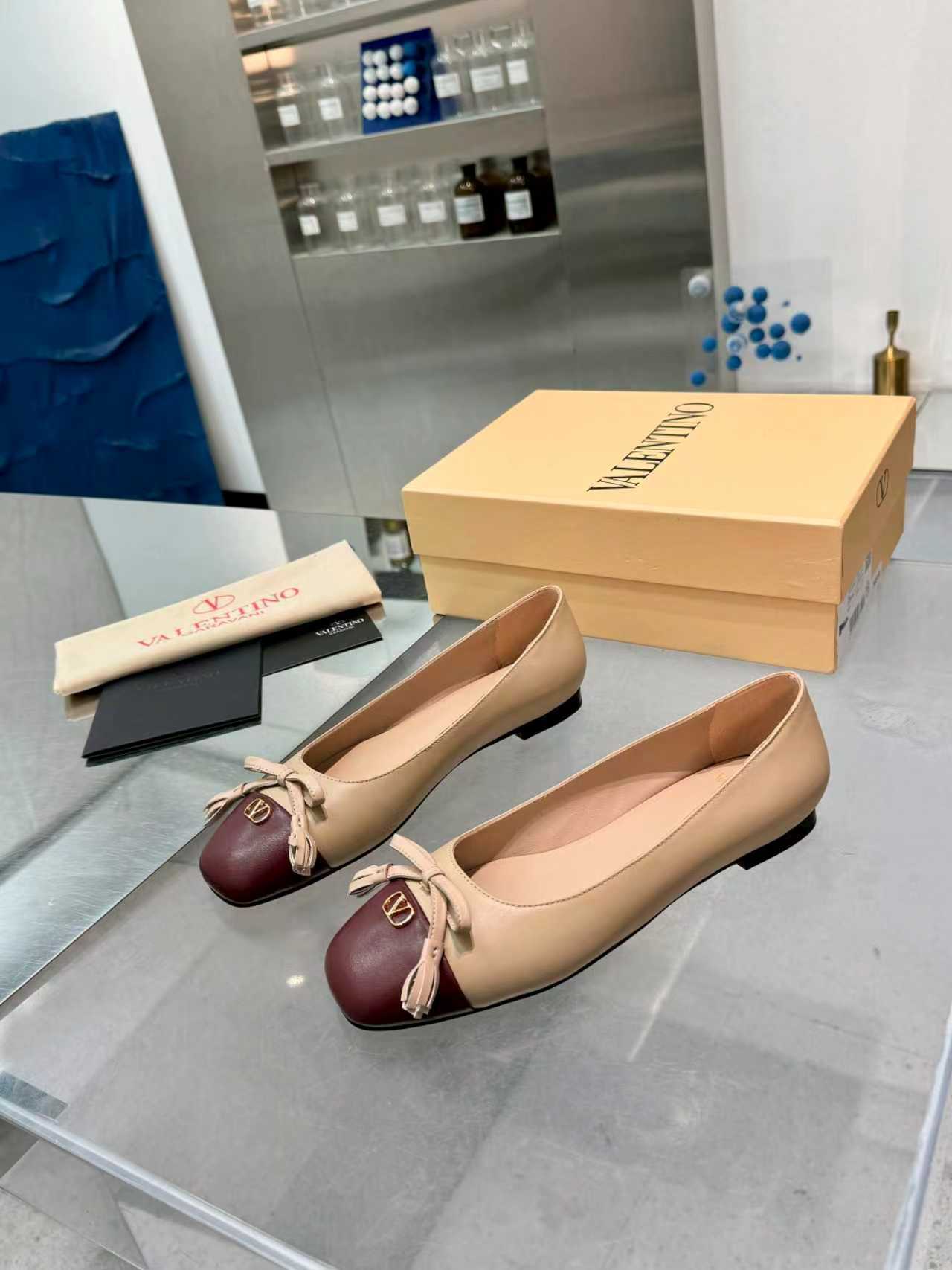 27222-Valentino-788 gallery