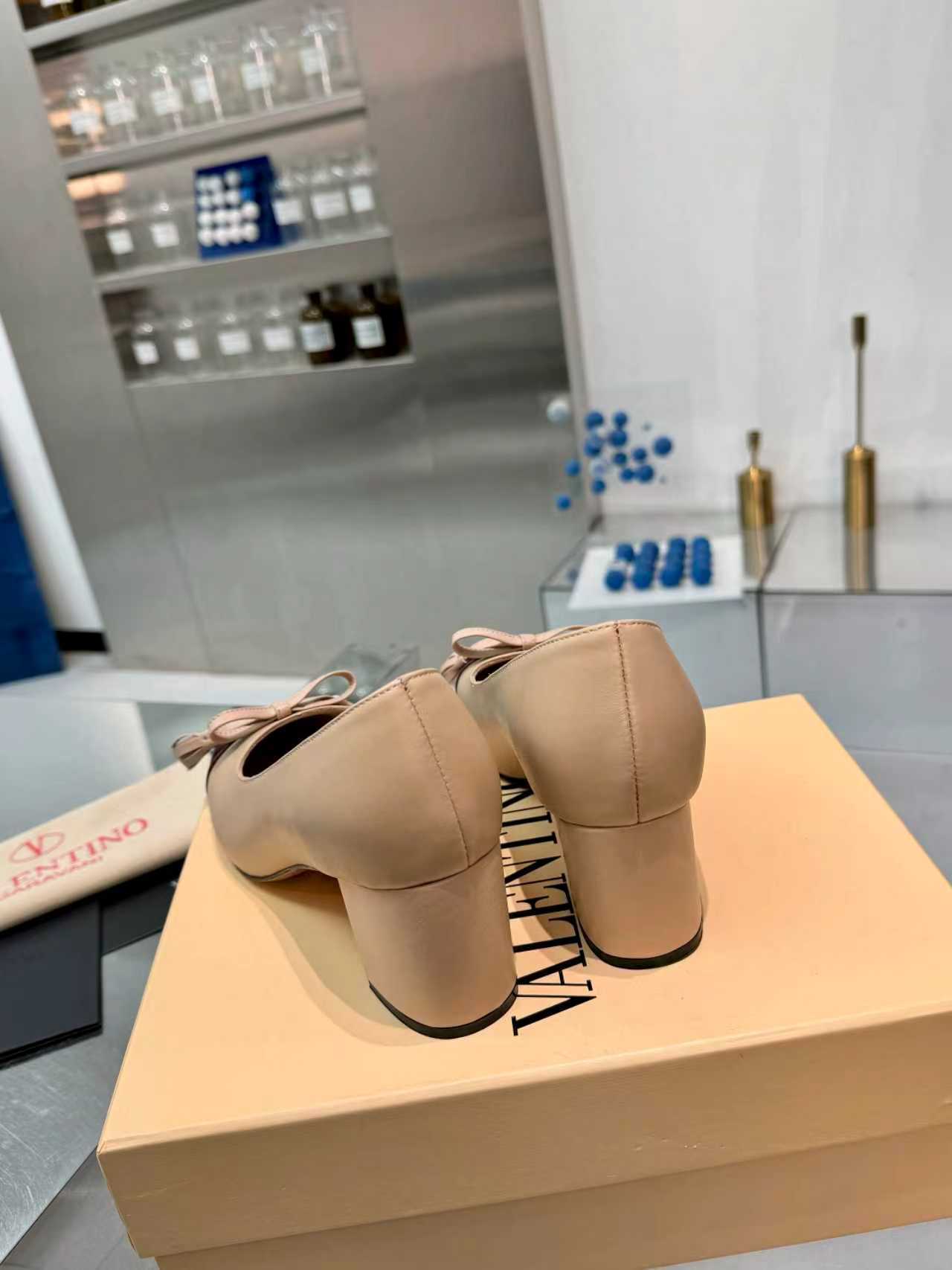 27222-Valentino-788 gallery