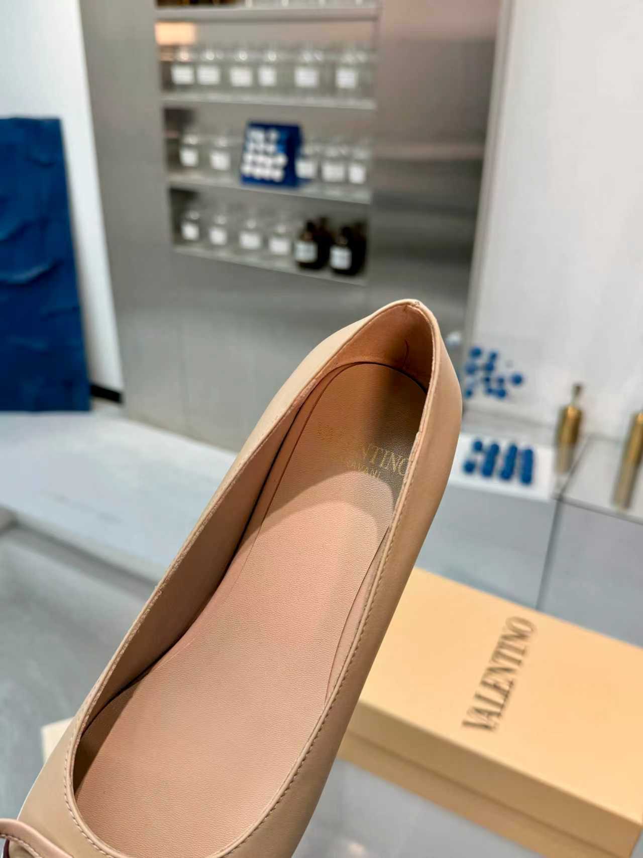 27222-Valentino-788 gallery