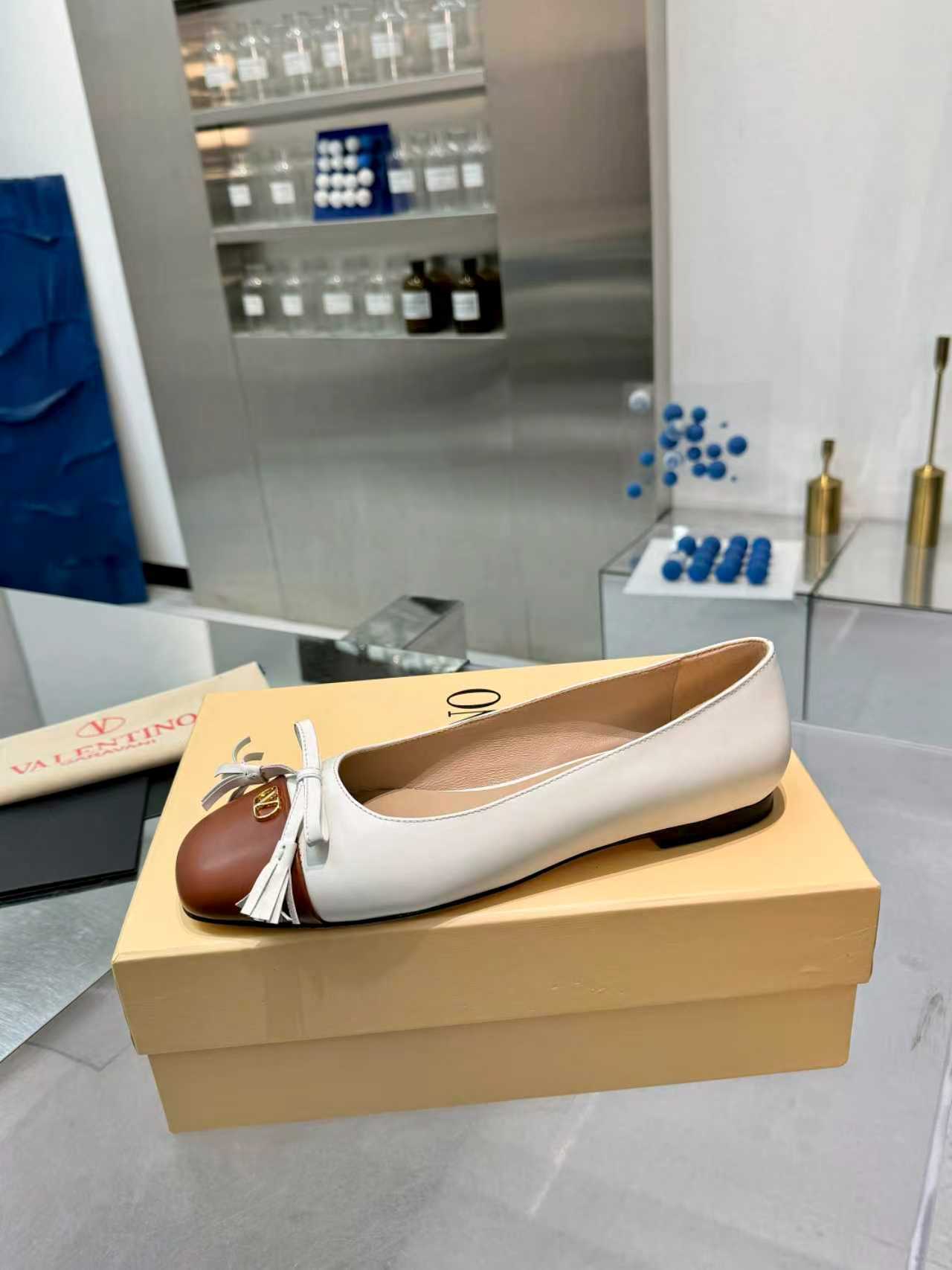 27222-Valentino-788 gallery